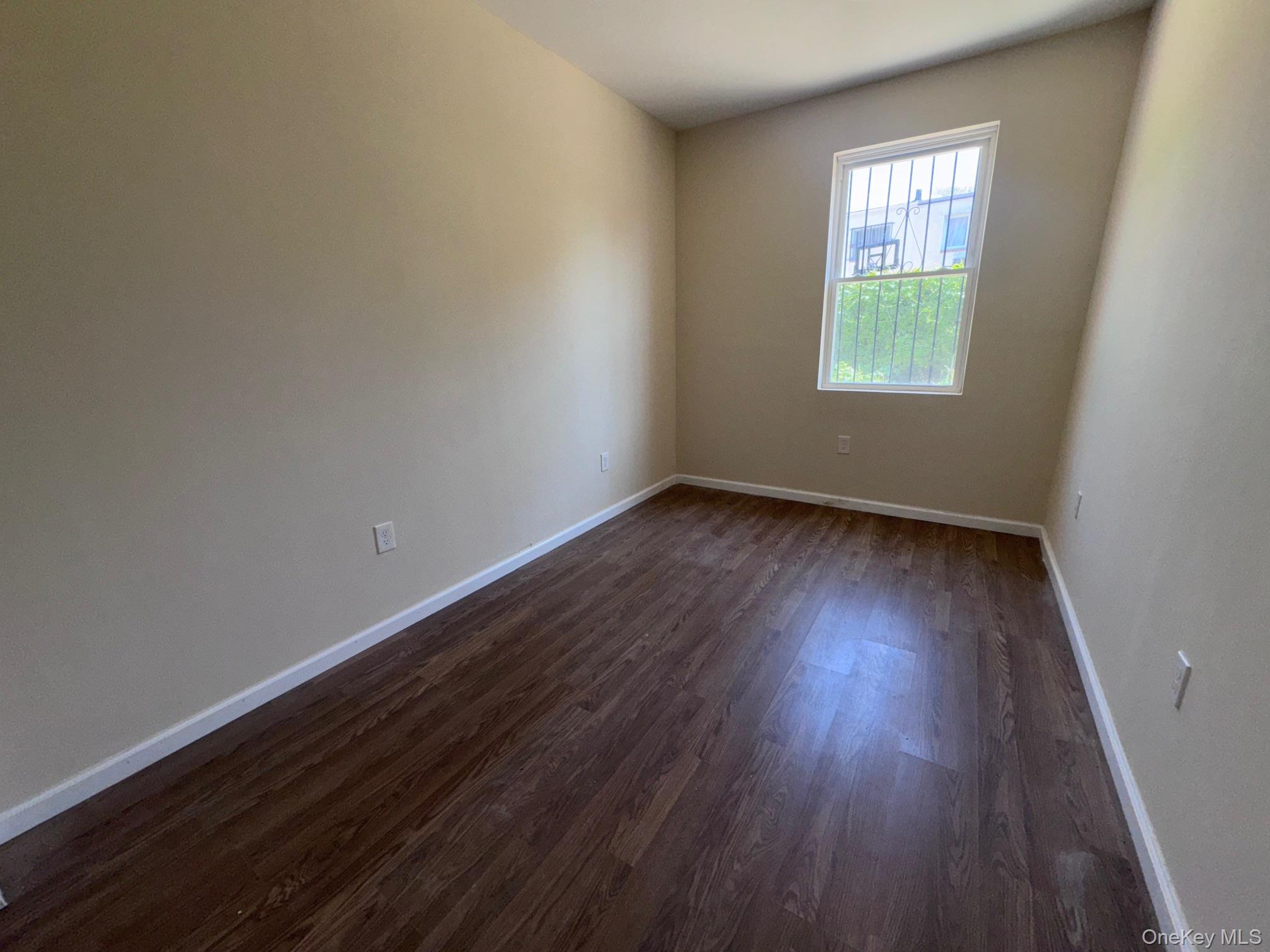 #7 photo, 1132 McBride Street, クイーンズ区 Far Rockaway , NY 11691