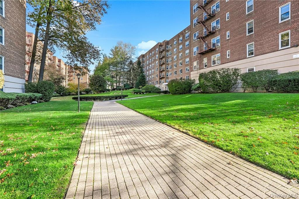 #8 photo, 1304 Midland Avenue, Yonkers , NY 10704