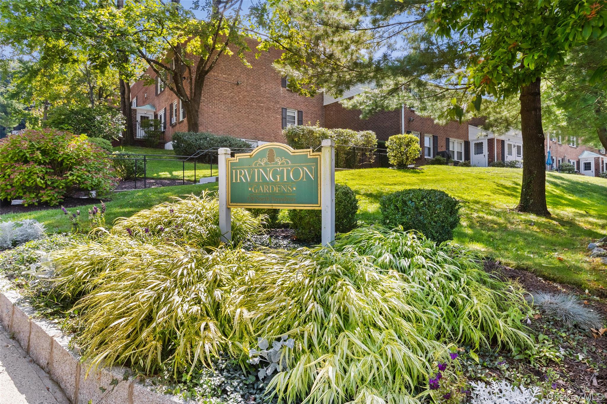 #14 photo, 120 N Broadway, Irvington , NY 10533