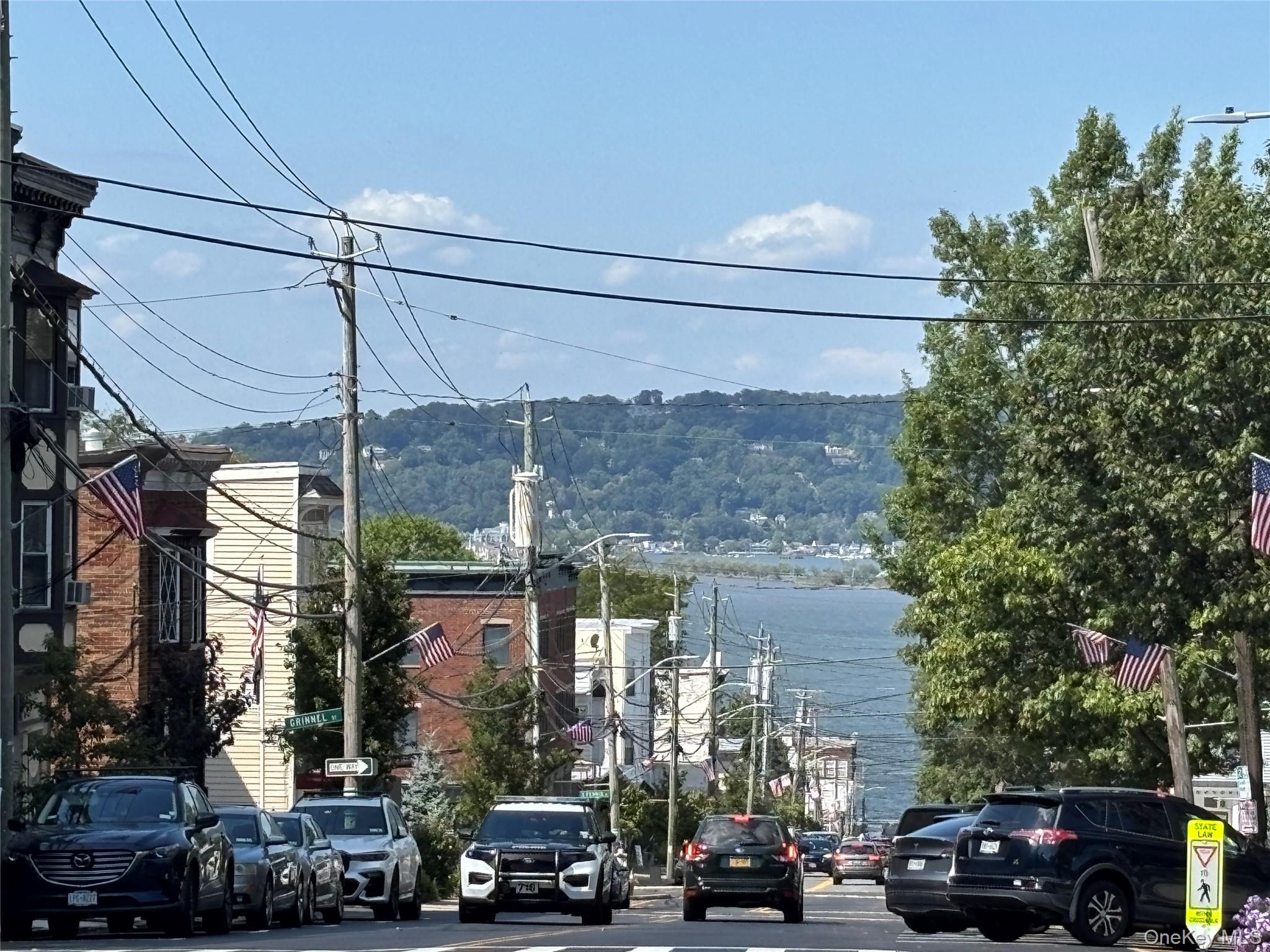 #15 photo, 120 N Broadway, Irvington , NY 10533