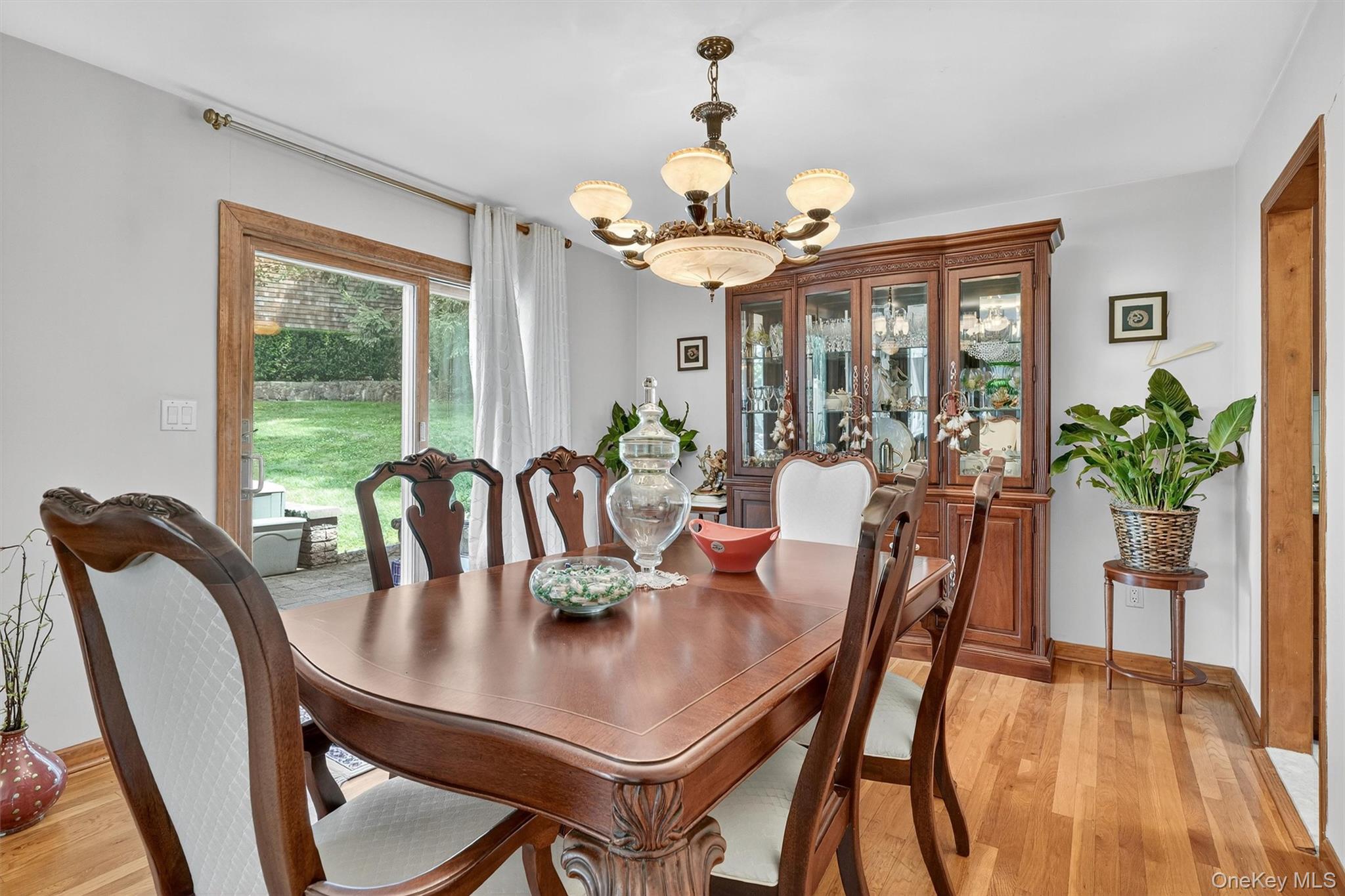 #12 photo, 99 Spencer Drive, New Rochelle , NY 10801