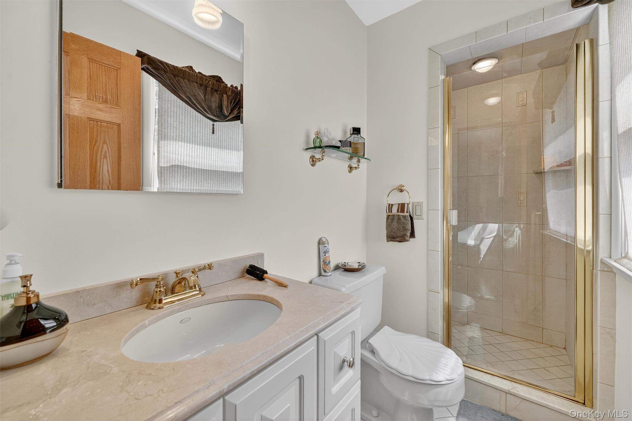 #17 photo, 99 Spencer Drive, New Rochelle , NY 10801