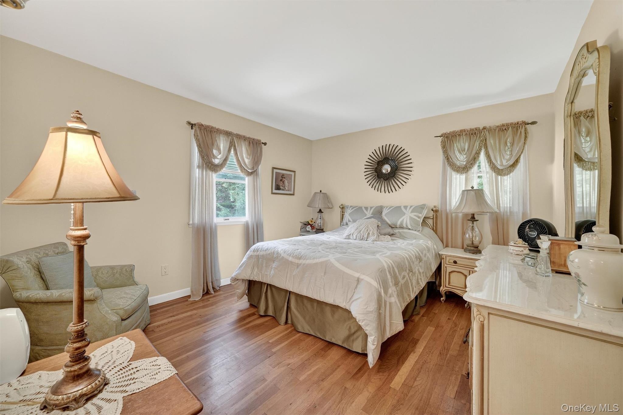 #19 photo, 99 Spencer Drive, New Rochelle , NY 10801