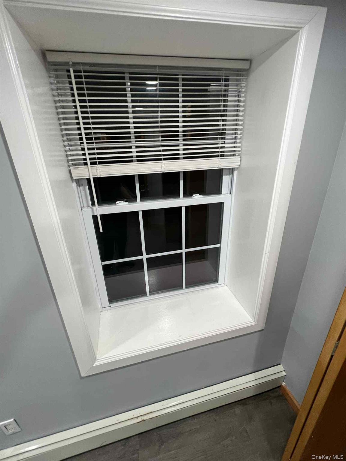 #10 photo, 27 Blydenburgh Road, サフォーク郡 Centereach , NY 11720