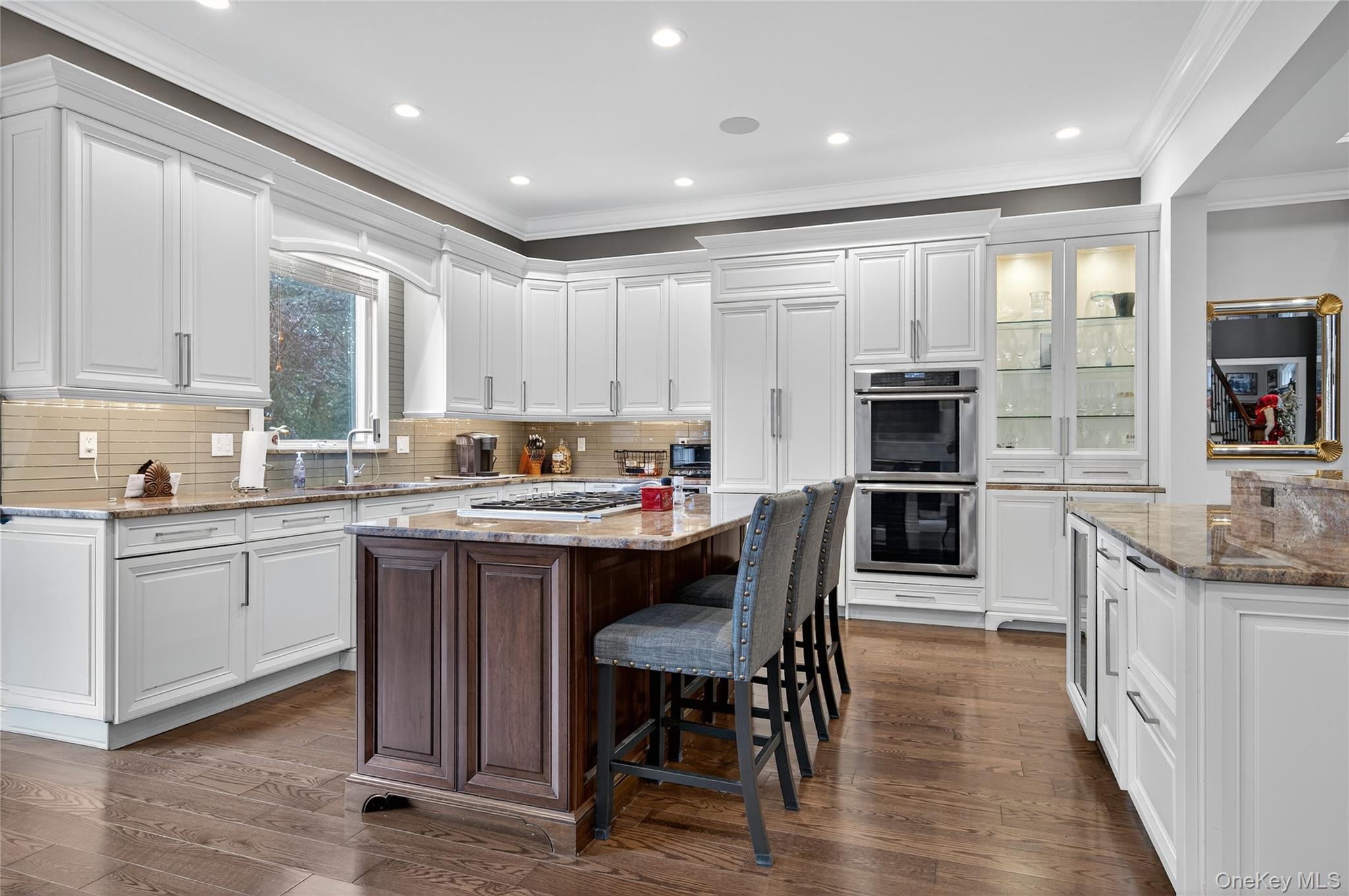 #10 photo, 65 Oriole Way, ナッソー郡 Westbury , NY 11590