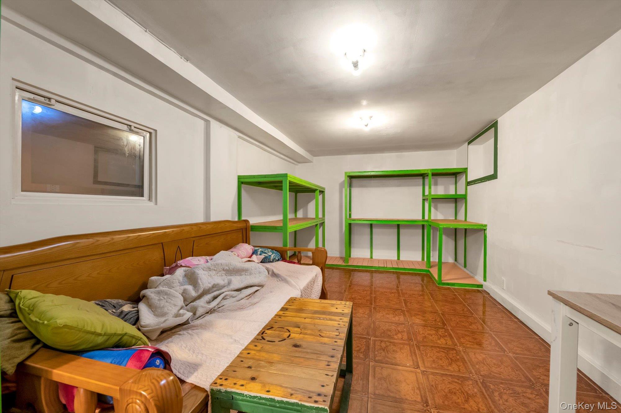 #17 photo, 12401 9th Avenue, クイーンズ区 College Point , NY 11356