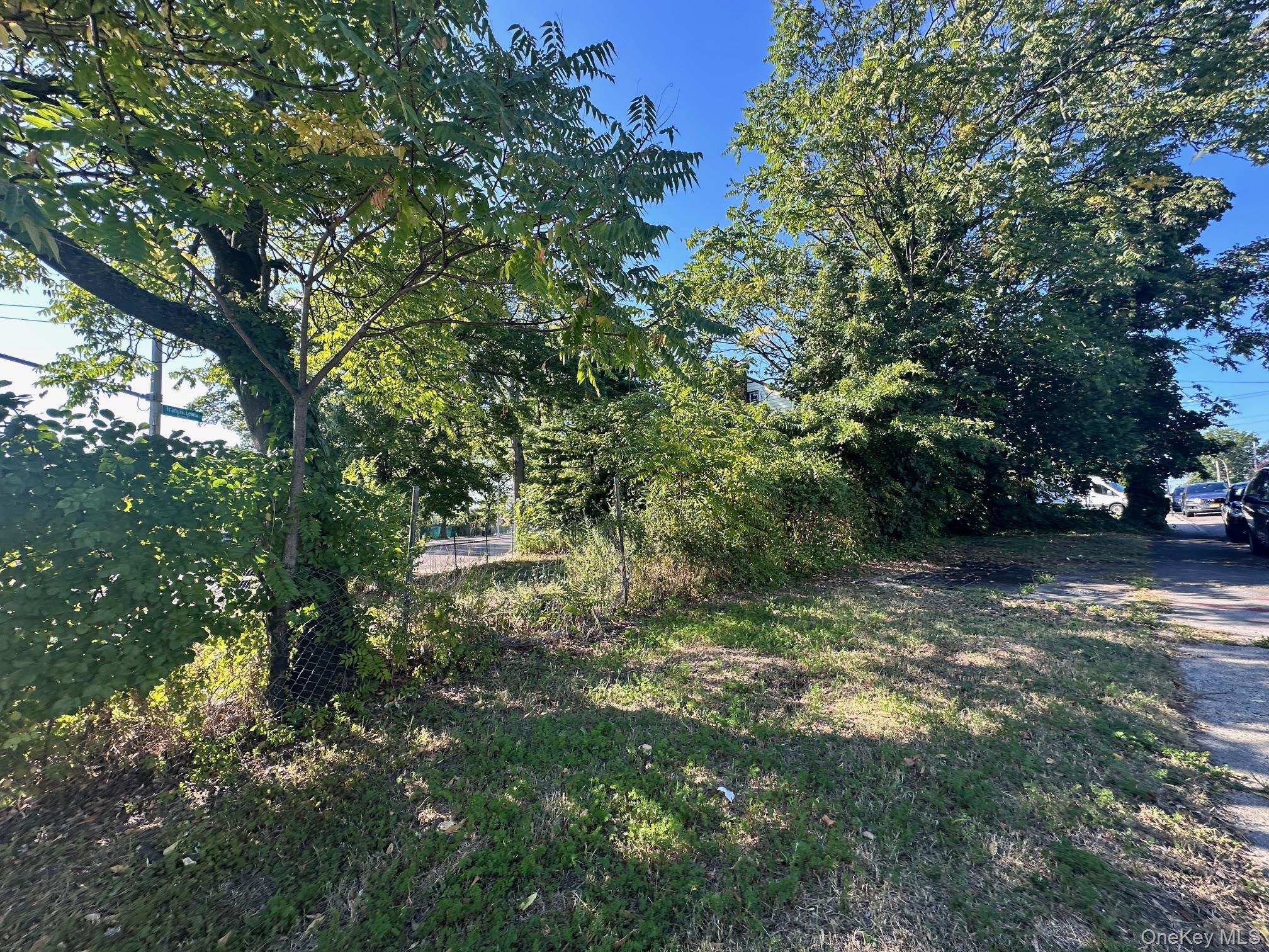 #1 photo, 163-69 24 Road Boulevard, クイーンズ区 Whitestone , NY 11357