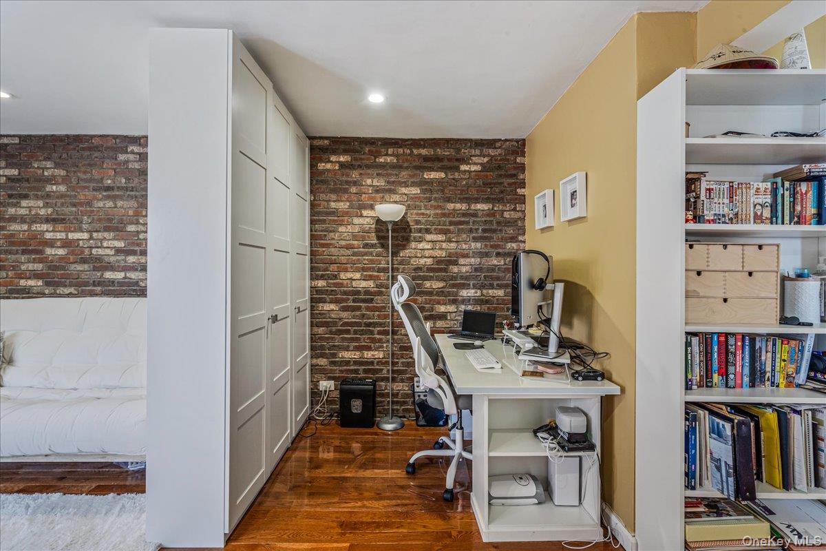 #10 photo, 144-55 Melbourne Avenue, クイーンズ区 Flushing , NY 11367