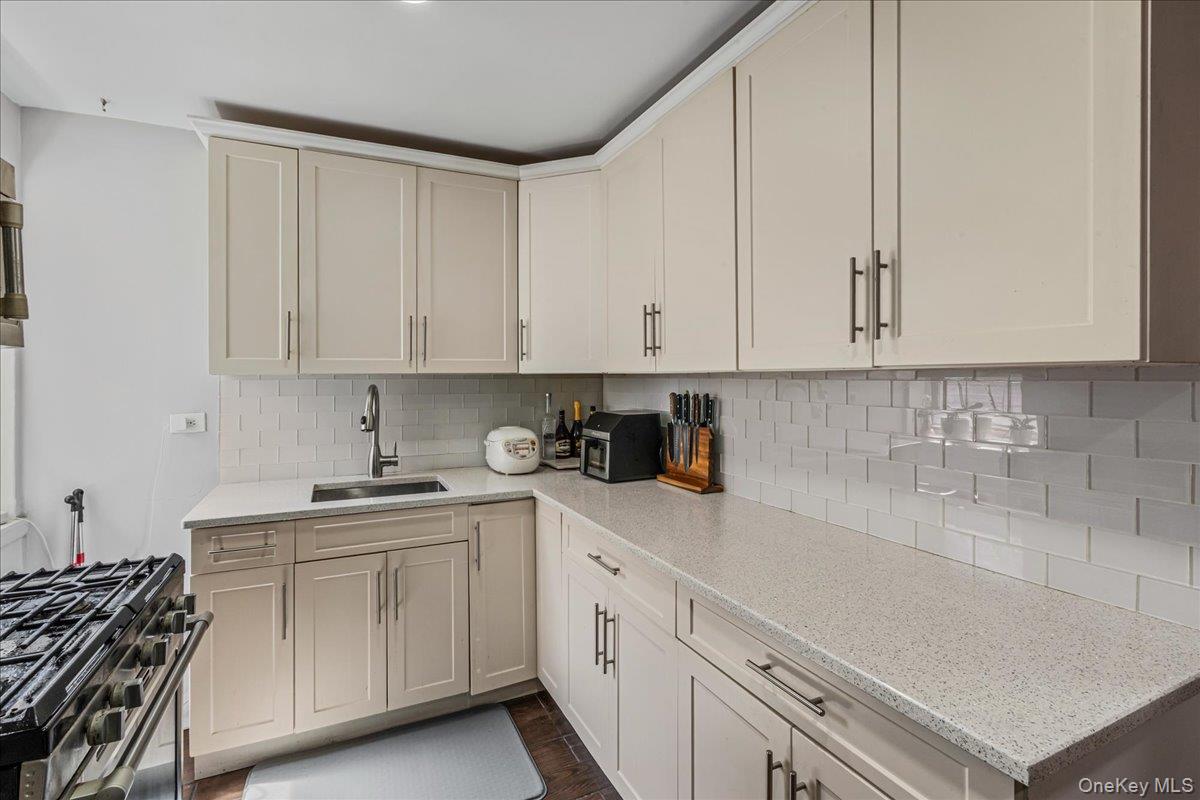 #19 photo, 144-55 Melbourne Avenue, クイーンズ区 Flushing , NY 11367