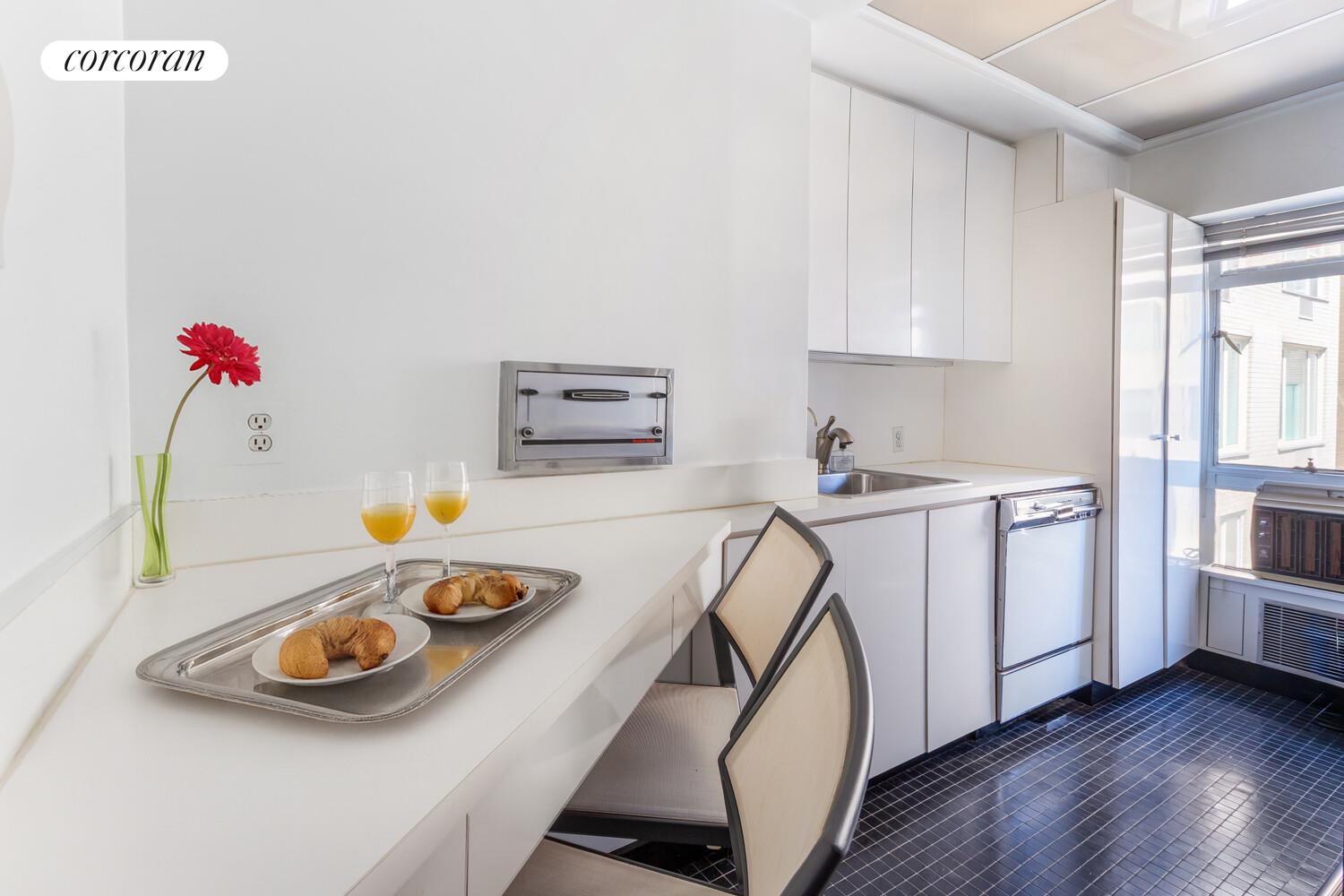 #5 photo, 1050 5TH Avenue, マンハッタン Carnegie Hill , NY 10028