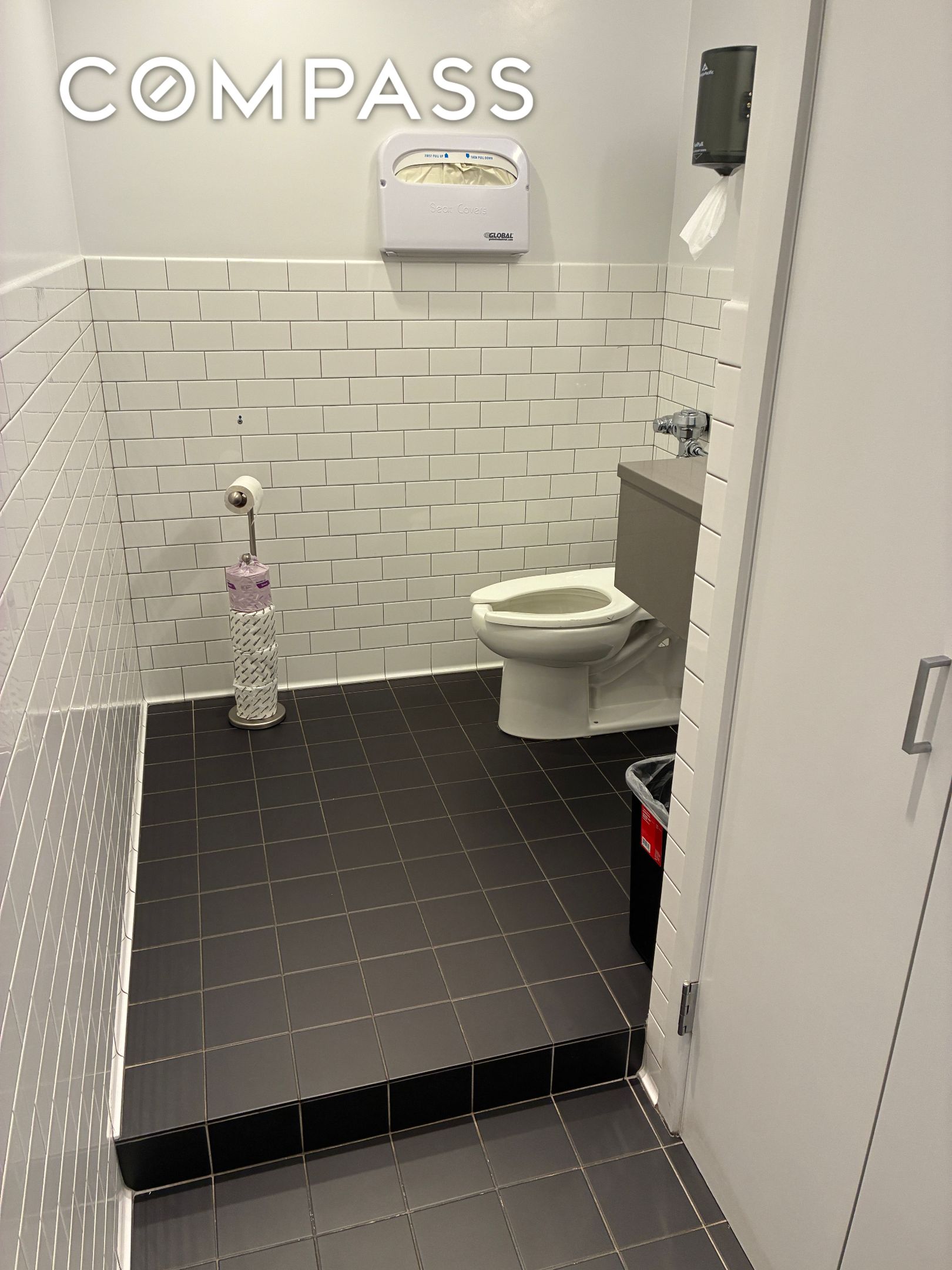 #11 photo, 11 W 30th Street, マンハッタン NoMad , NY 10001