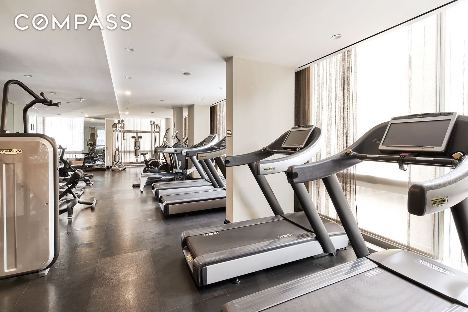 #8 photo, 246 Spring Street, マンハッタン Hudson Square , NY 10013