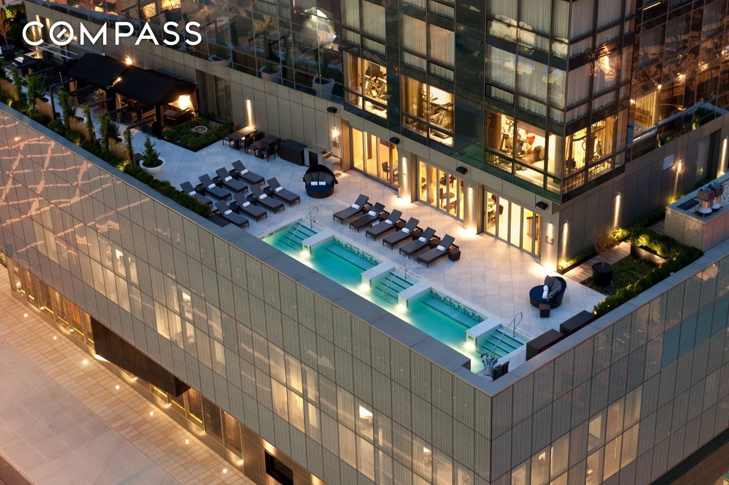 #9 photo, 246 Spring Street, マンハッタン Hudson Square , NY 10013