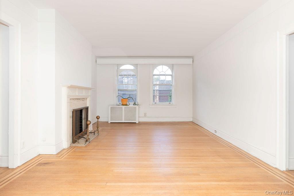 #6 photo, 3513 76th Street, クイーンズ区 Jackson Heights , NY 11372