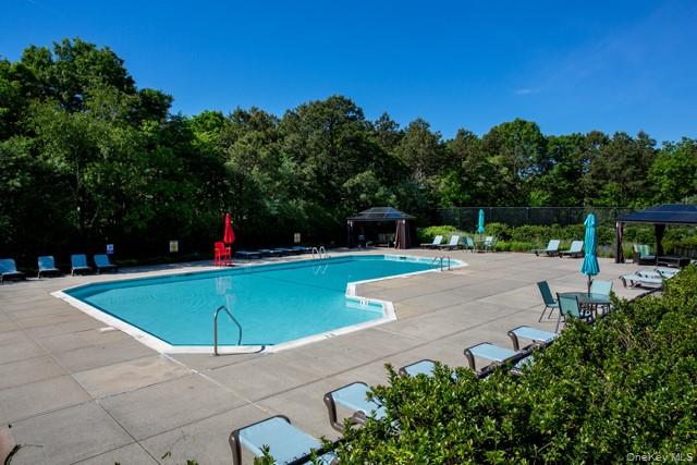 #2 photo, 1000 Saddle Rock Road, サフォーク郡 Holbrook , NY 11741