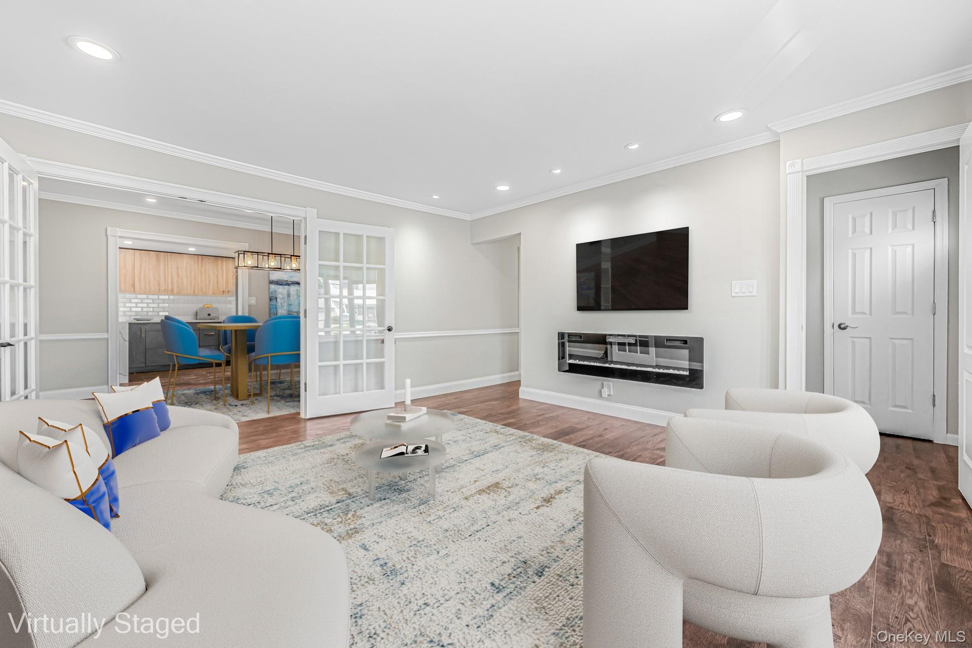 #3 photo, 2 Flo Drive, Syosset , NY 11791