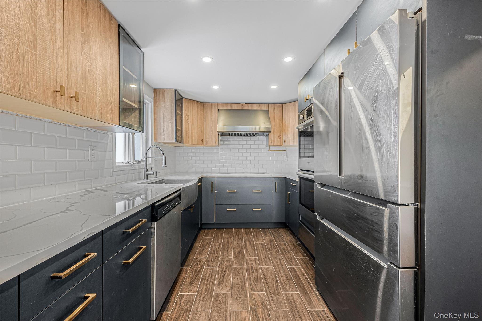 #7 photo, 2 Flo Drive, Syosset , NY 11791