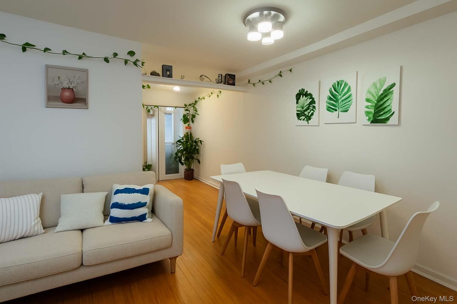 #3 photo, 104-64 39 Avenue, クイーンズ区 Corona , NY 11368