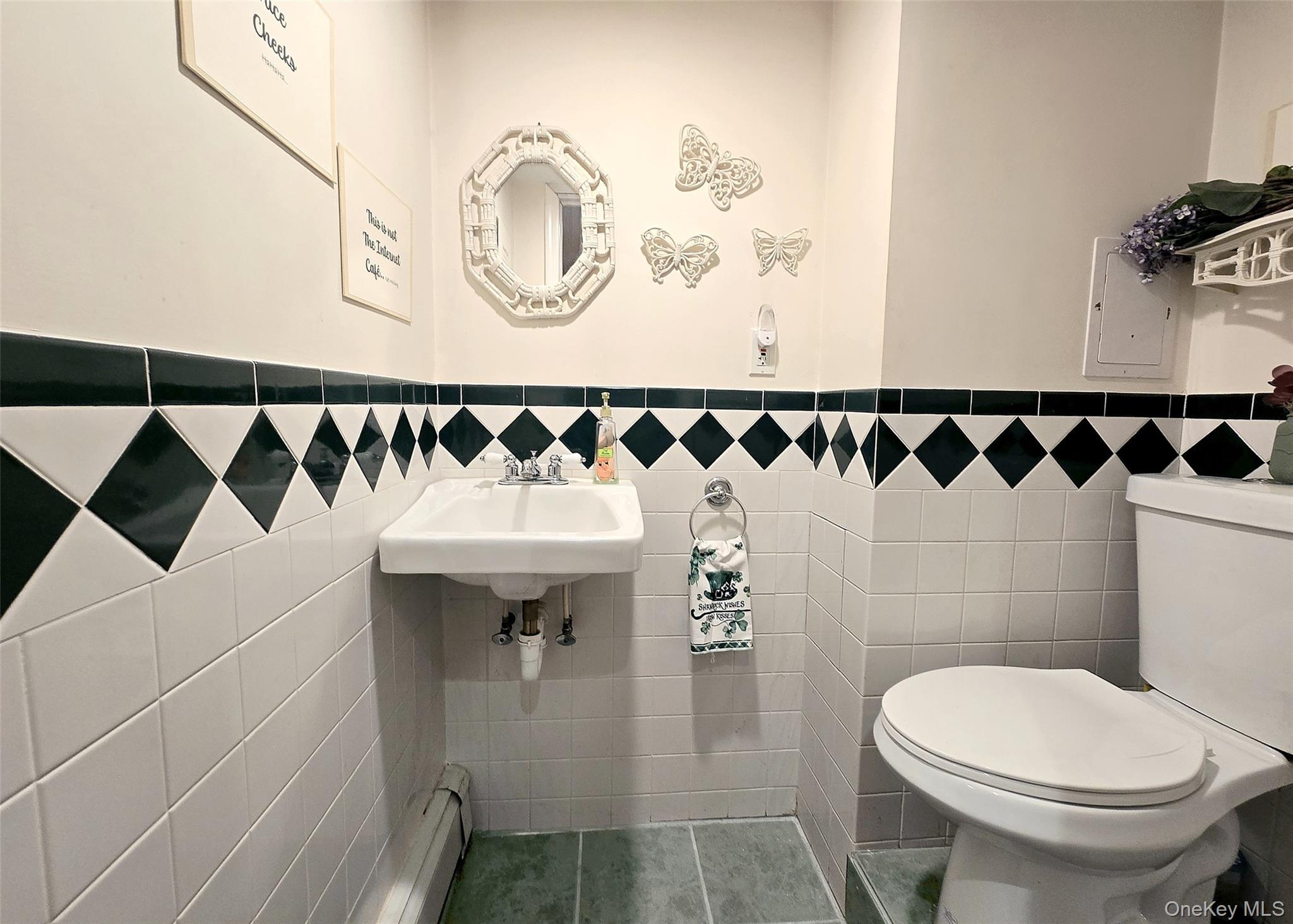 #14 photo, 16 Ballad Circle, サフォーク郡 Holbrook , NY 11741