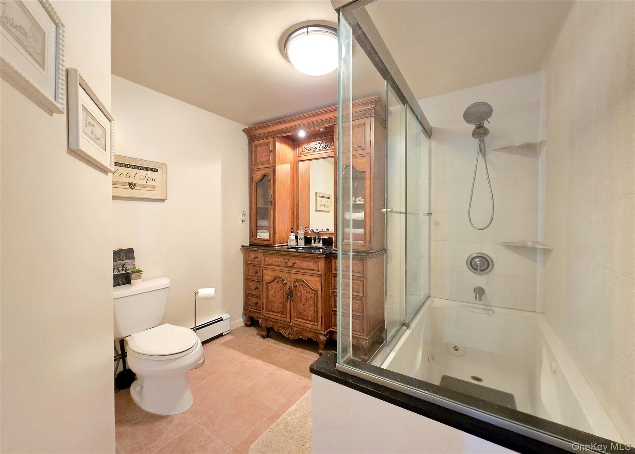 #9 photo, 16 Ballad Circle, サフォーク郡 Holbrook , NY 11741