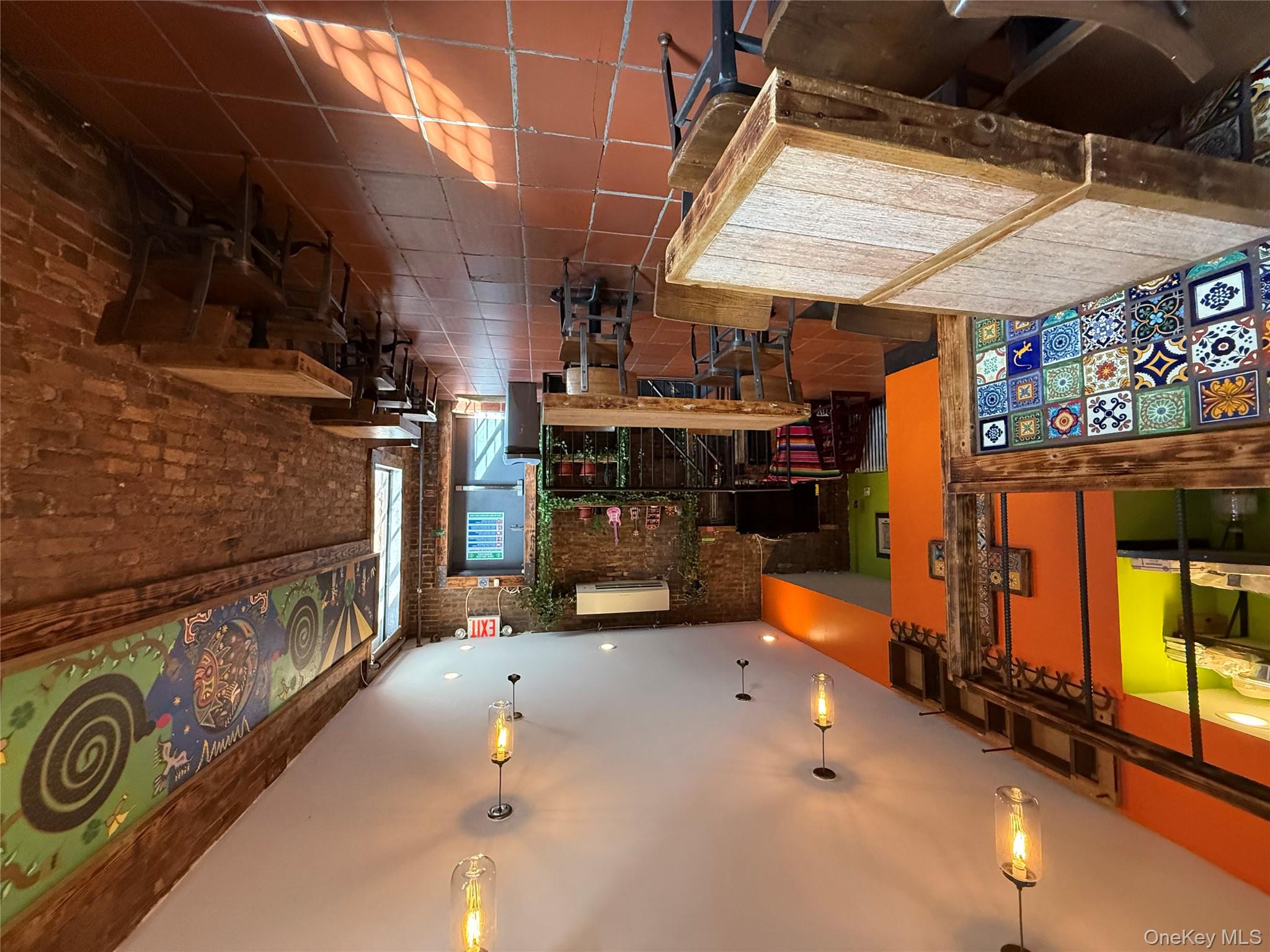 #7 photo, 361 Halsey Street, ブルックリン区 Brooklyn , NY 11216