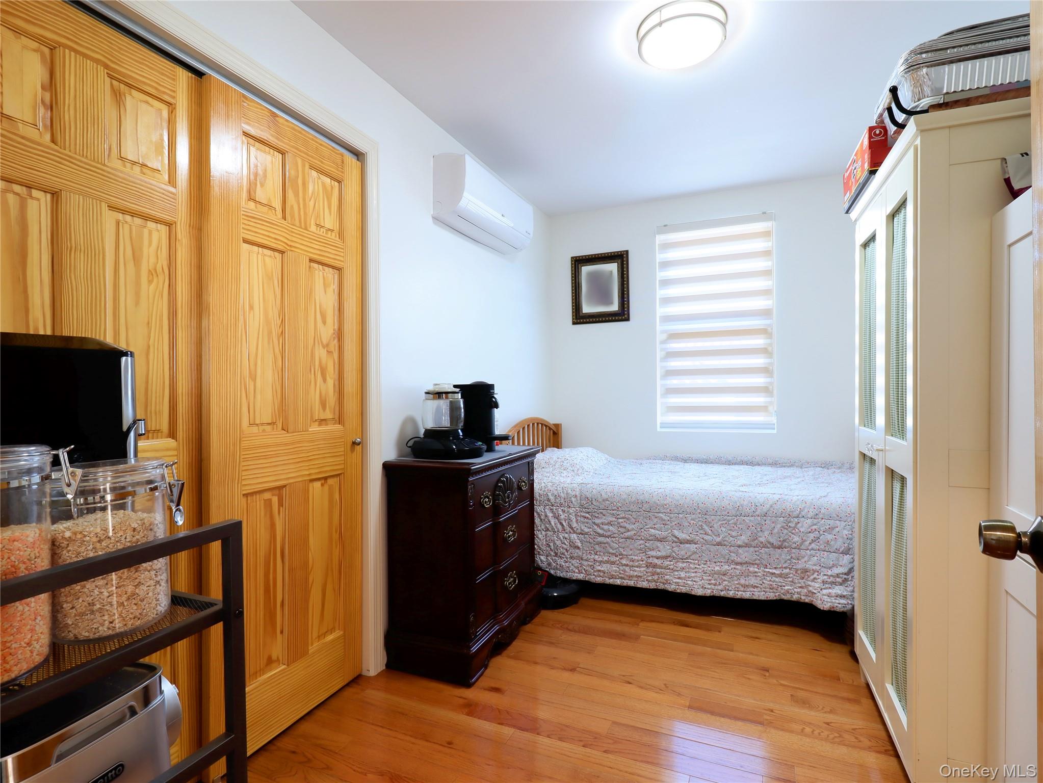 #15 photo, 43-27 220th Street, クイーンズ区 Bayside , NY 11361