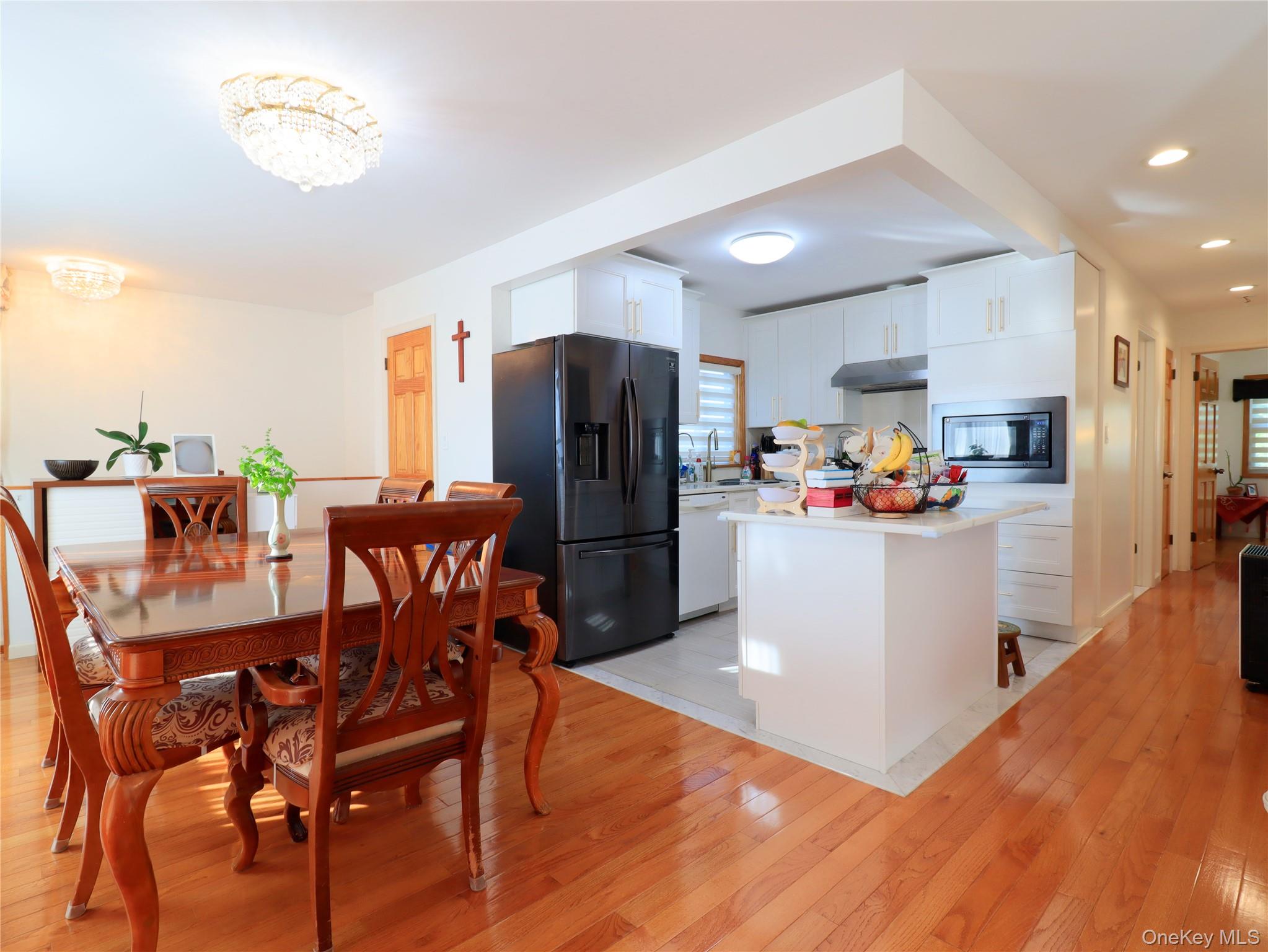 #9 photo, 43-27 220th Street, クイーンズ区 Bayside , NY 11361