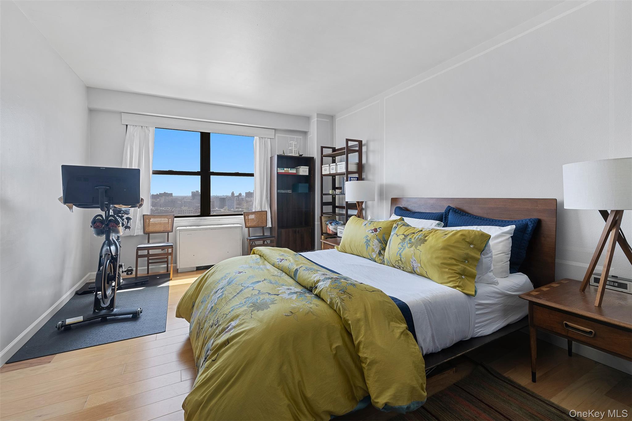 #3 photo, 1020 Grand Concourse, ブロンクス区 Bronx , NY 10451