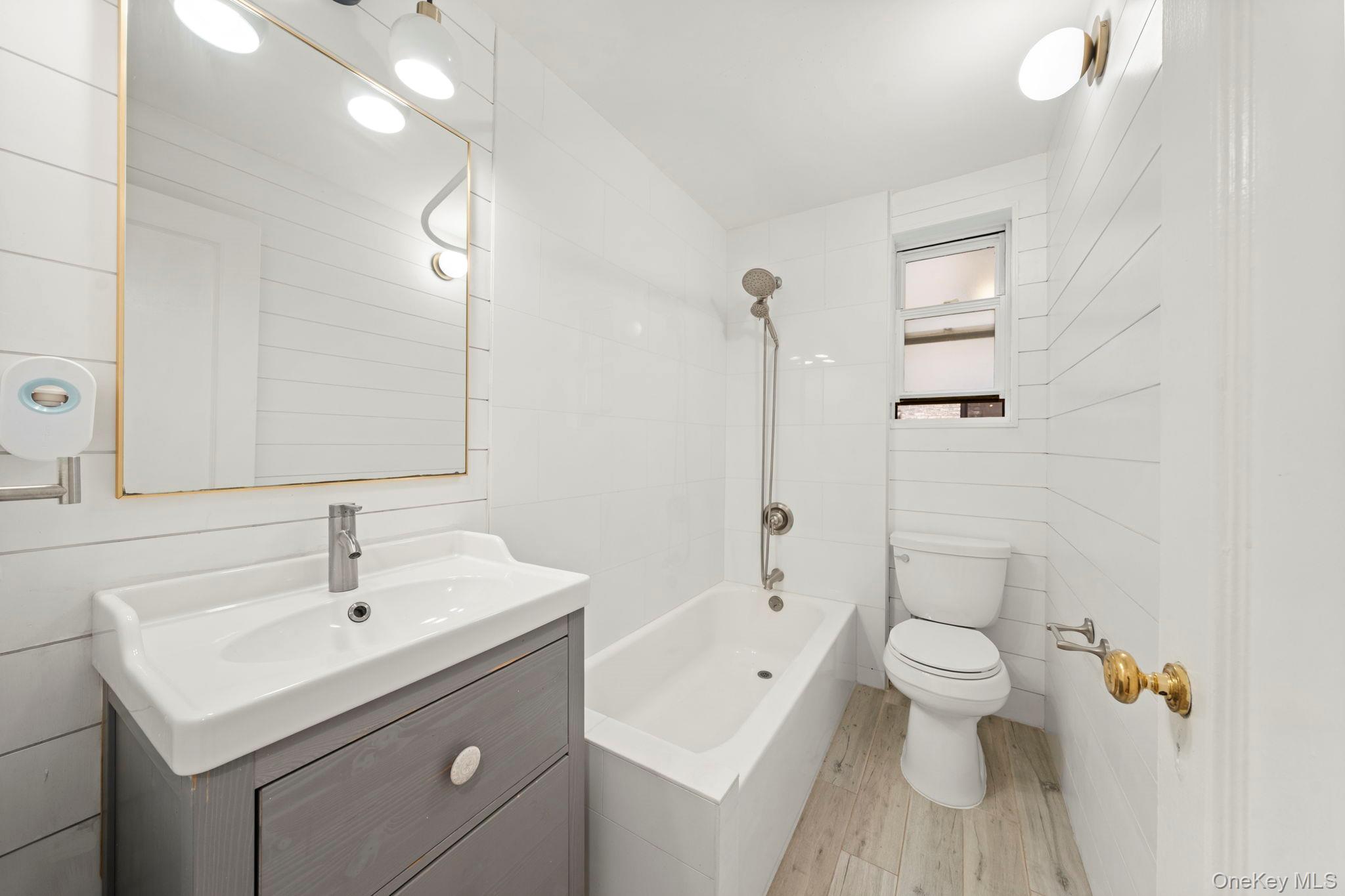 #8 photo, 152 E 94th Street, マンハッタン New York (Manhattan) , NY 10128