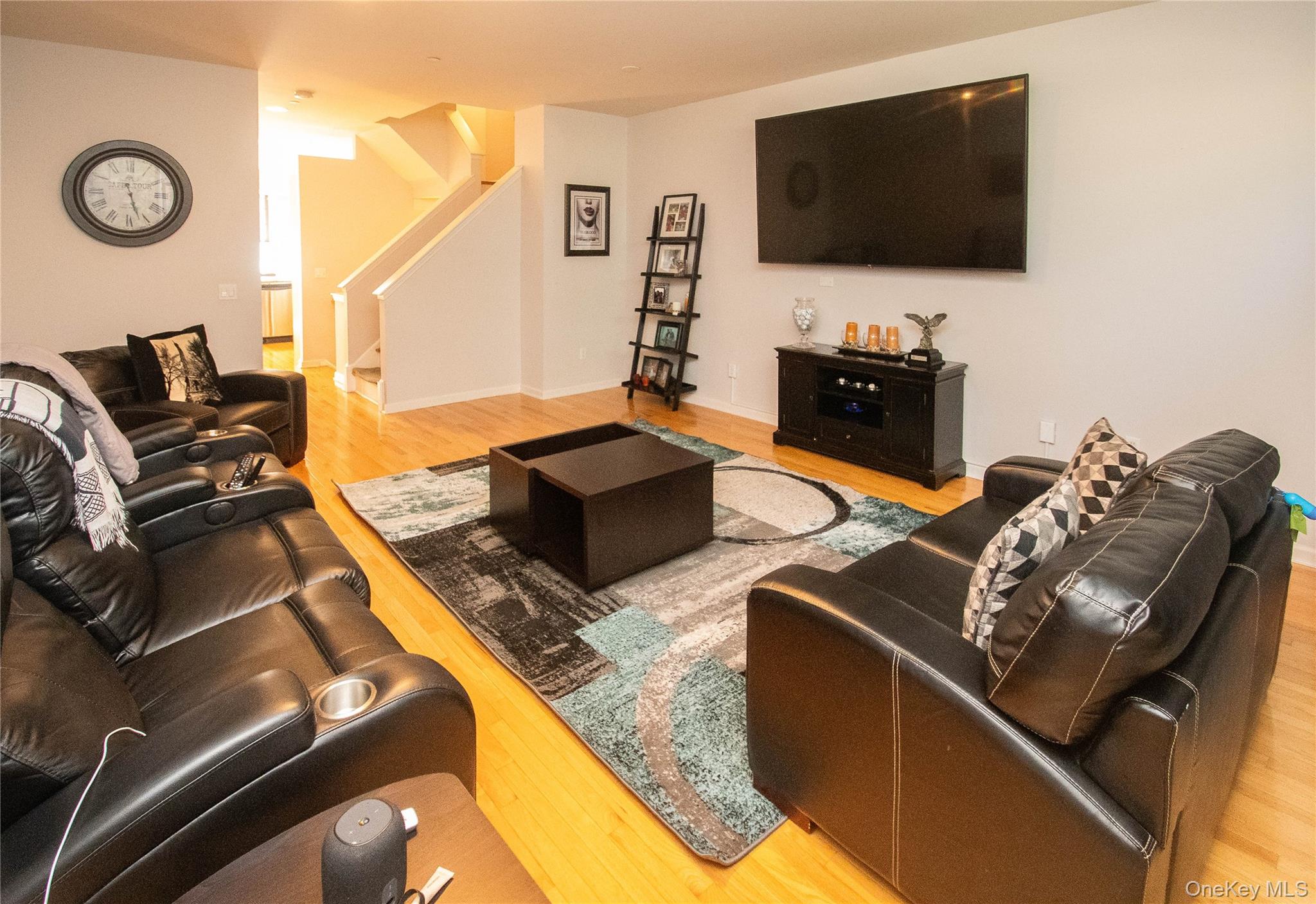 #10 photo, 303 Bridgeview Drive, Poughkeepsie , NY 12601