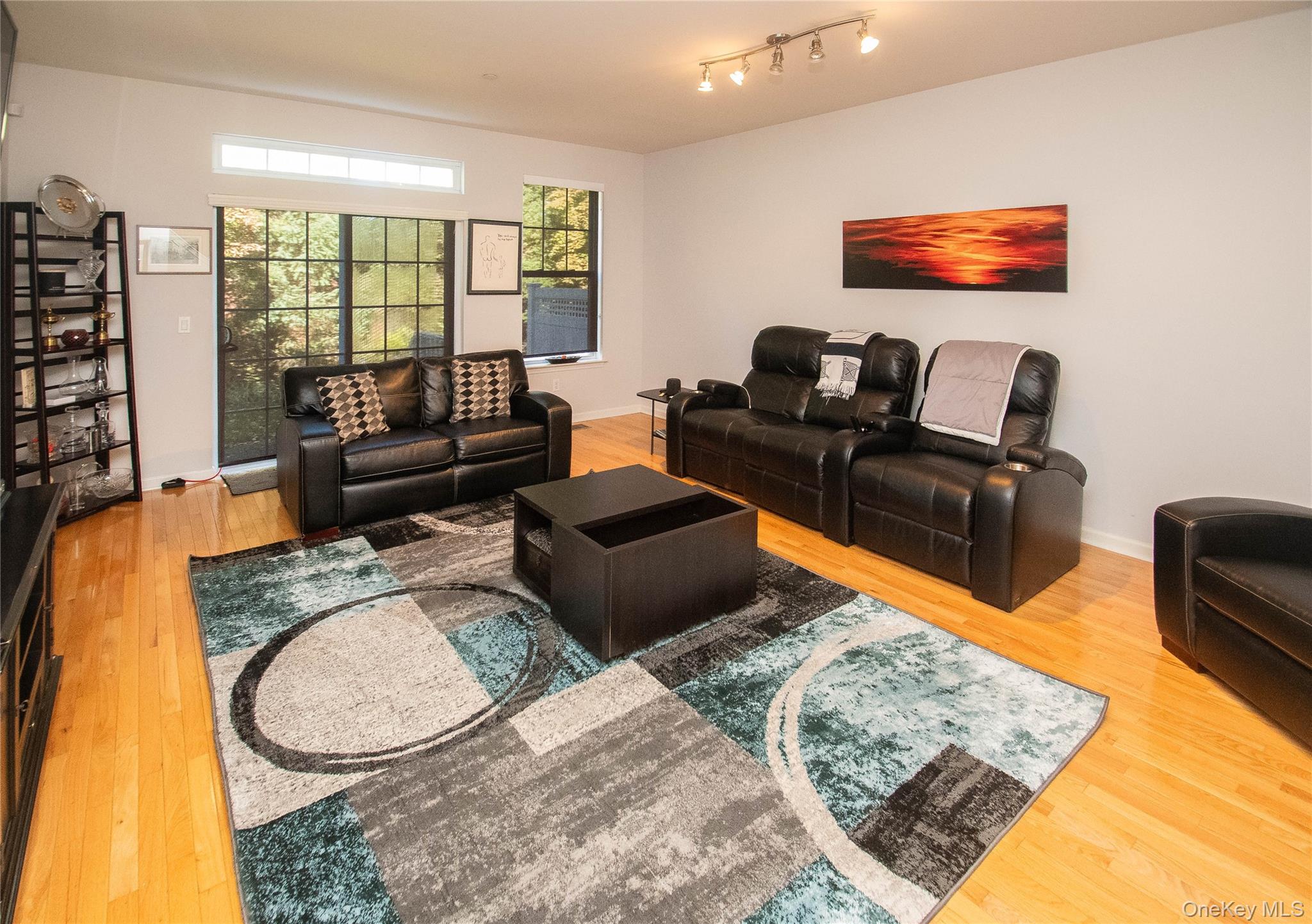 #8 photo, 303 Bridgeview Drive, Poughkeepsie , NY 12601