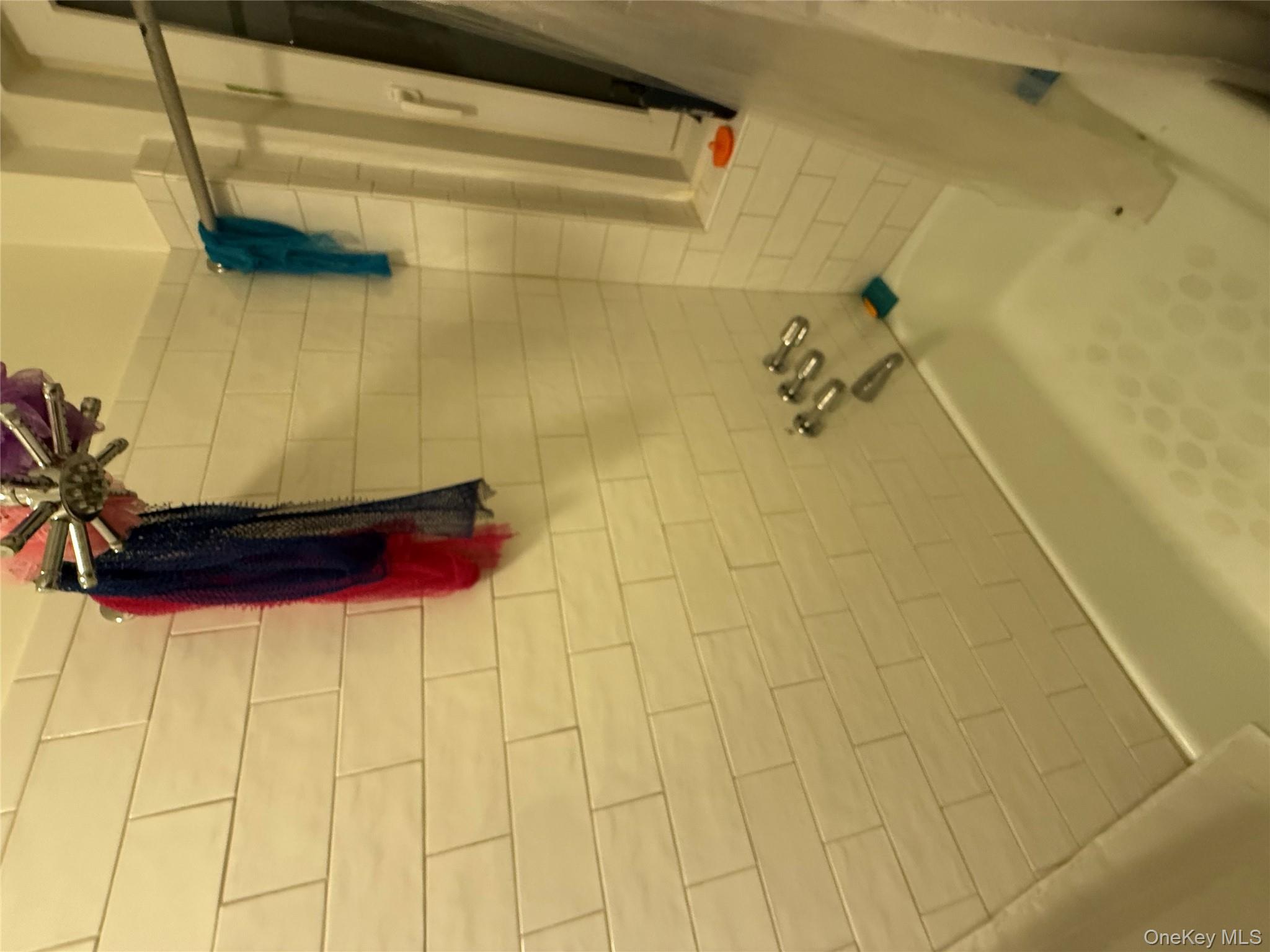 #8 photo, 950 Hoe Avenue, ブロンクス区 Bronx , NY 10459