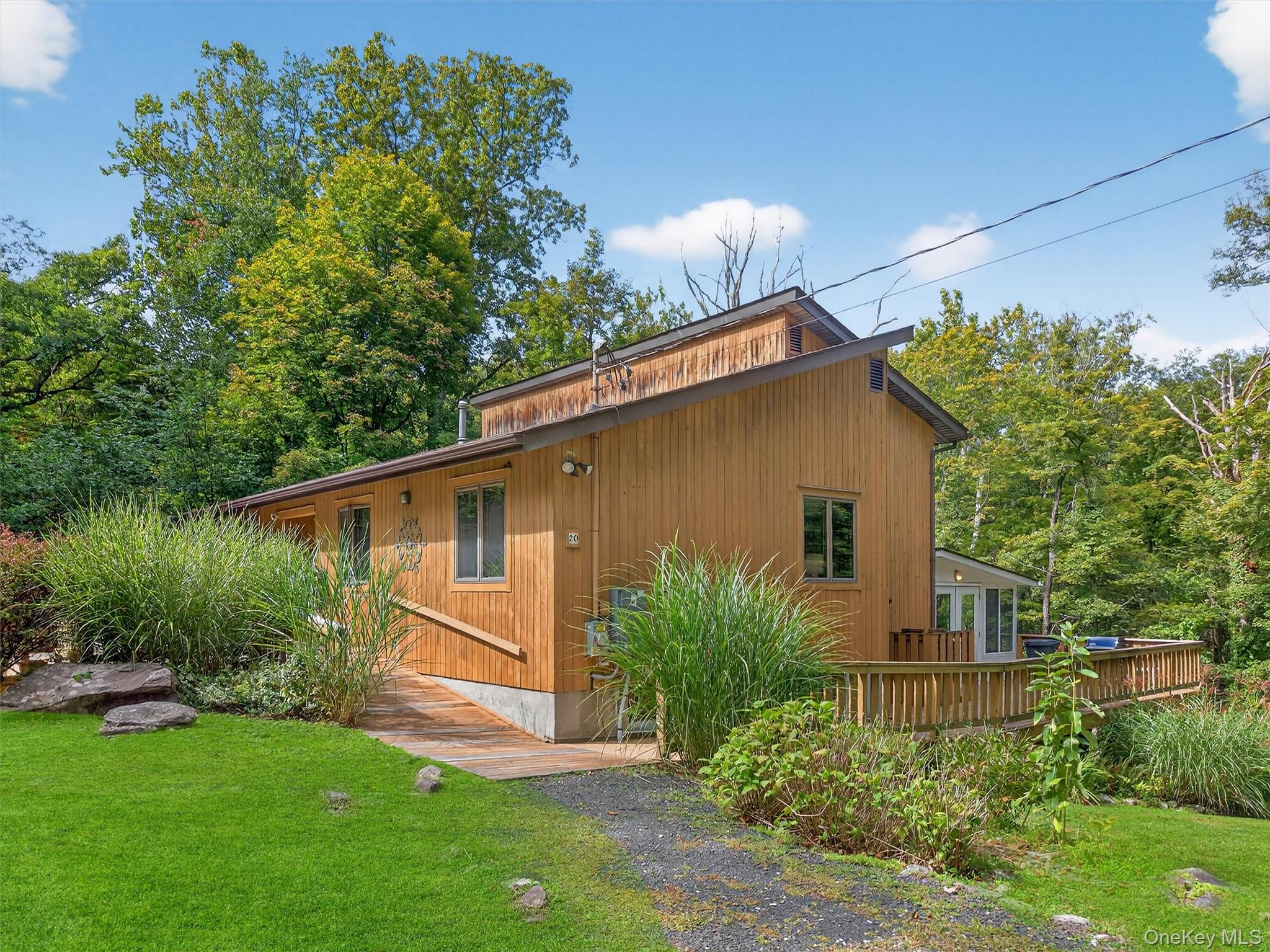 #4 photo, 20 Sugar Maples, Cornwall , NY 12518