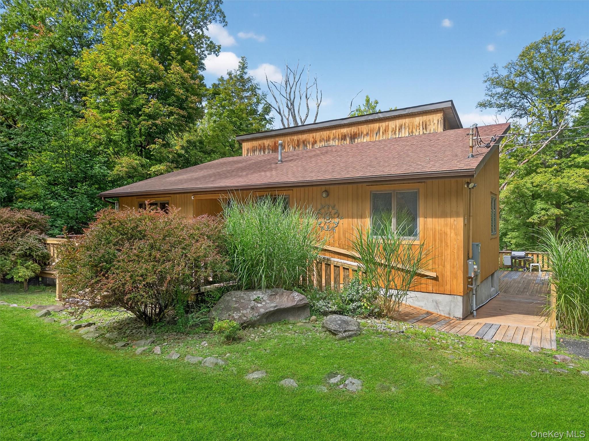 #6 photo, 20 Sugar Maples, Cornwall , NY 12518