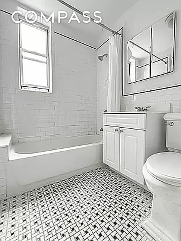 #4 photo, New York City, マンハッタン West Village , NY 10011