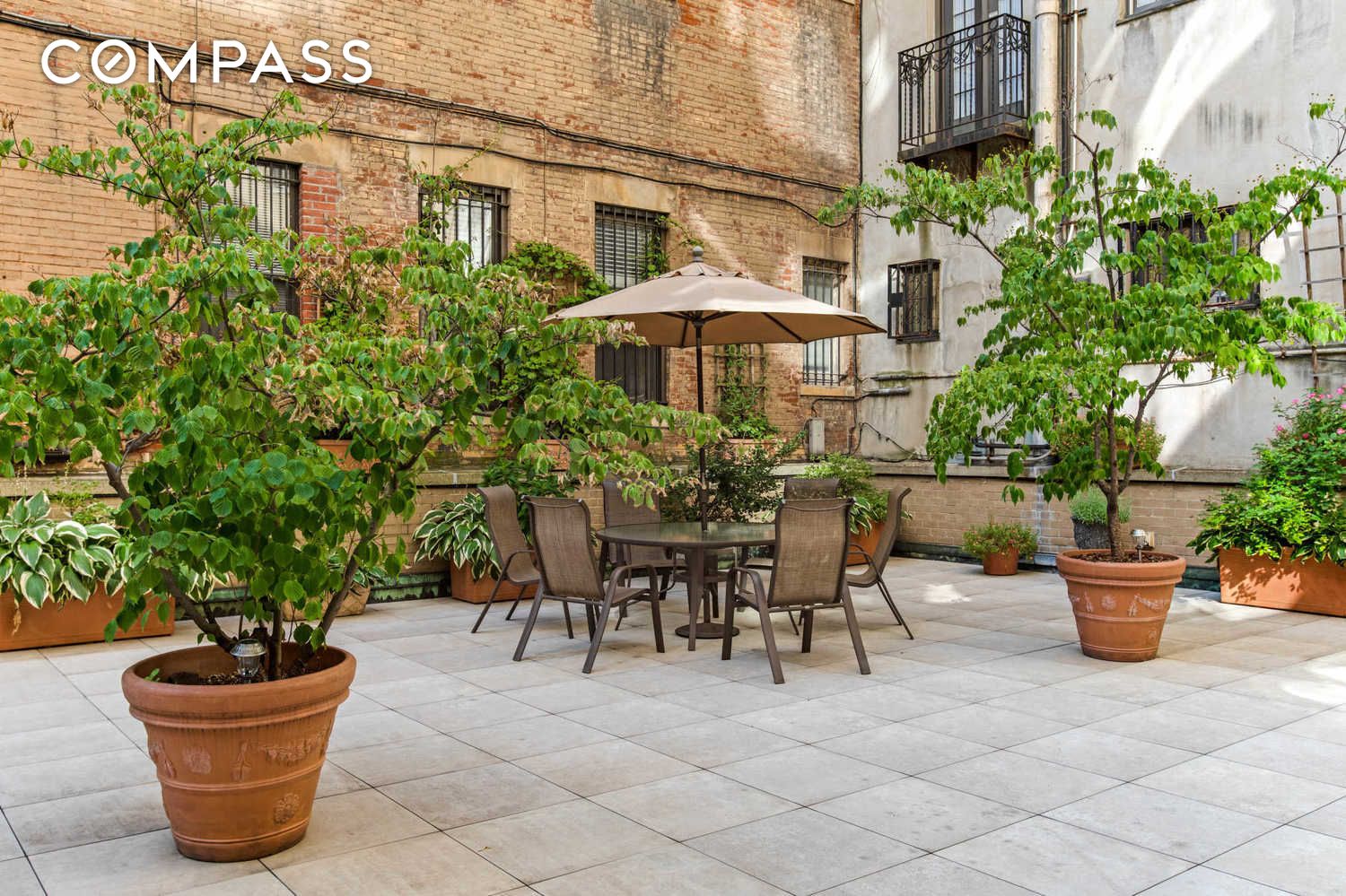 #14 photo, 310 Lexington Avenue, マンハッタン Murray Hill , NY 10016