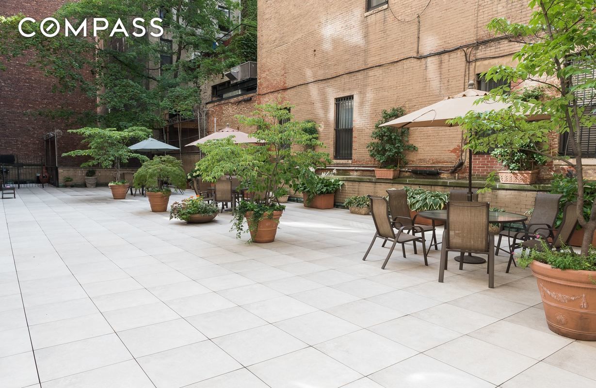 #15 photo, 310 Lexington Avenue, マンハッタン Murray Hill , NY 10016