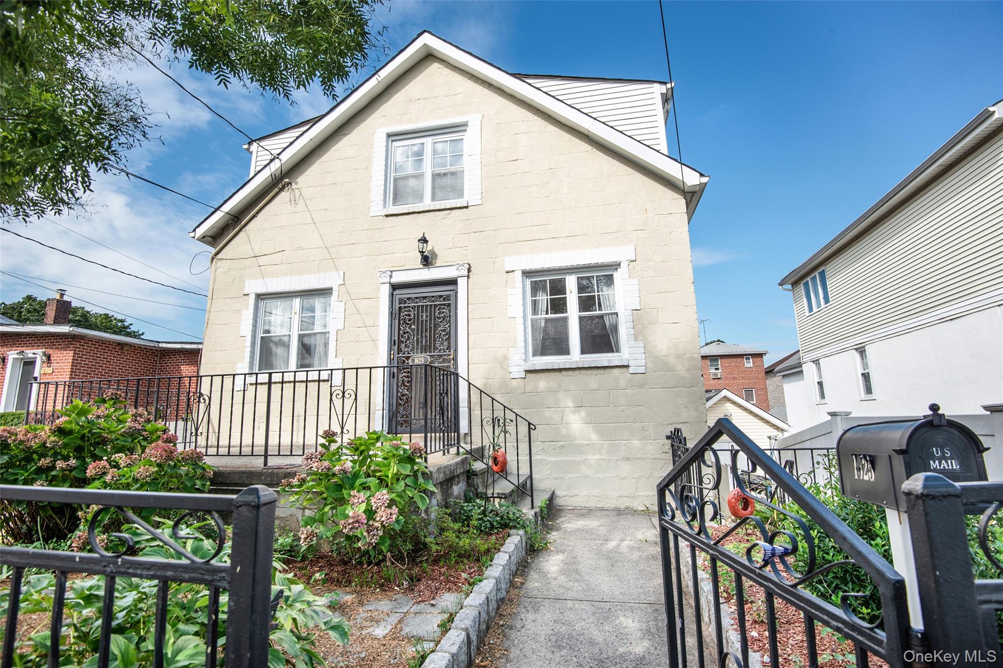 #2 photo, 1625 Stadium Avenue, Bronx , NY 10465