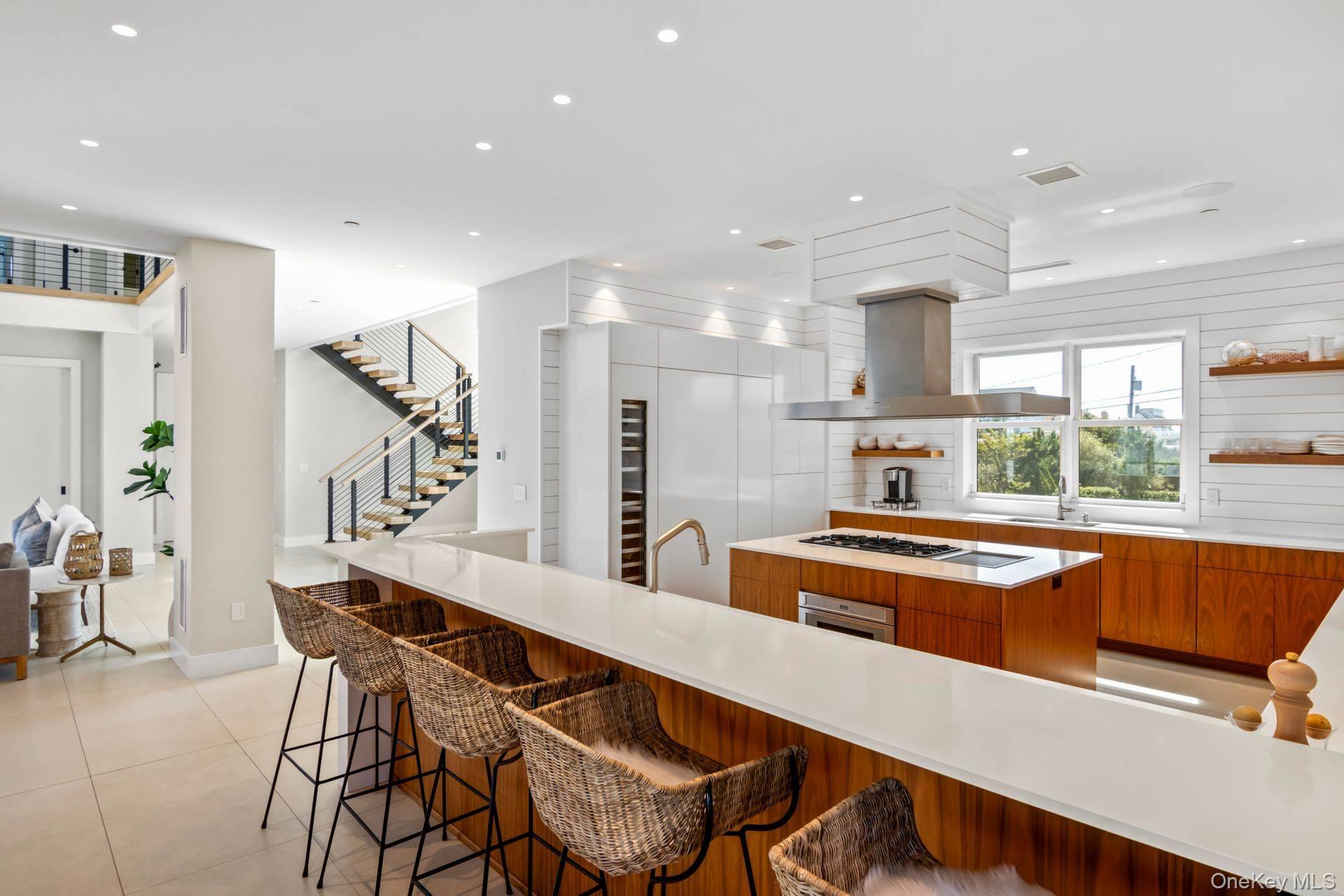 #15 photo, 20 Cove Lane, サフォーク郡 Westhampton Dunes , NY 11978