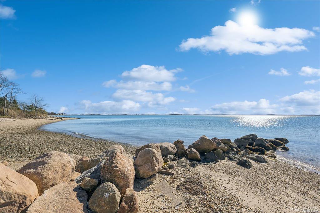 #15 photo, 1145 Major Pond Road, サフォーク郡 Orient , NY 11957