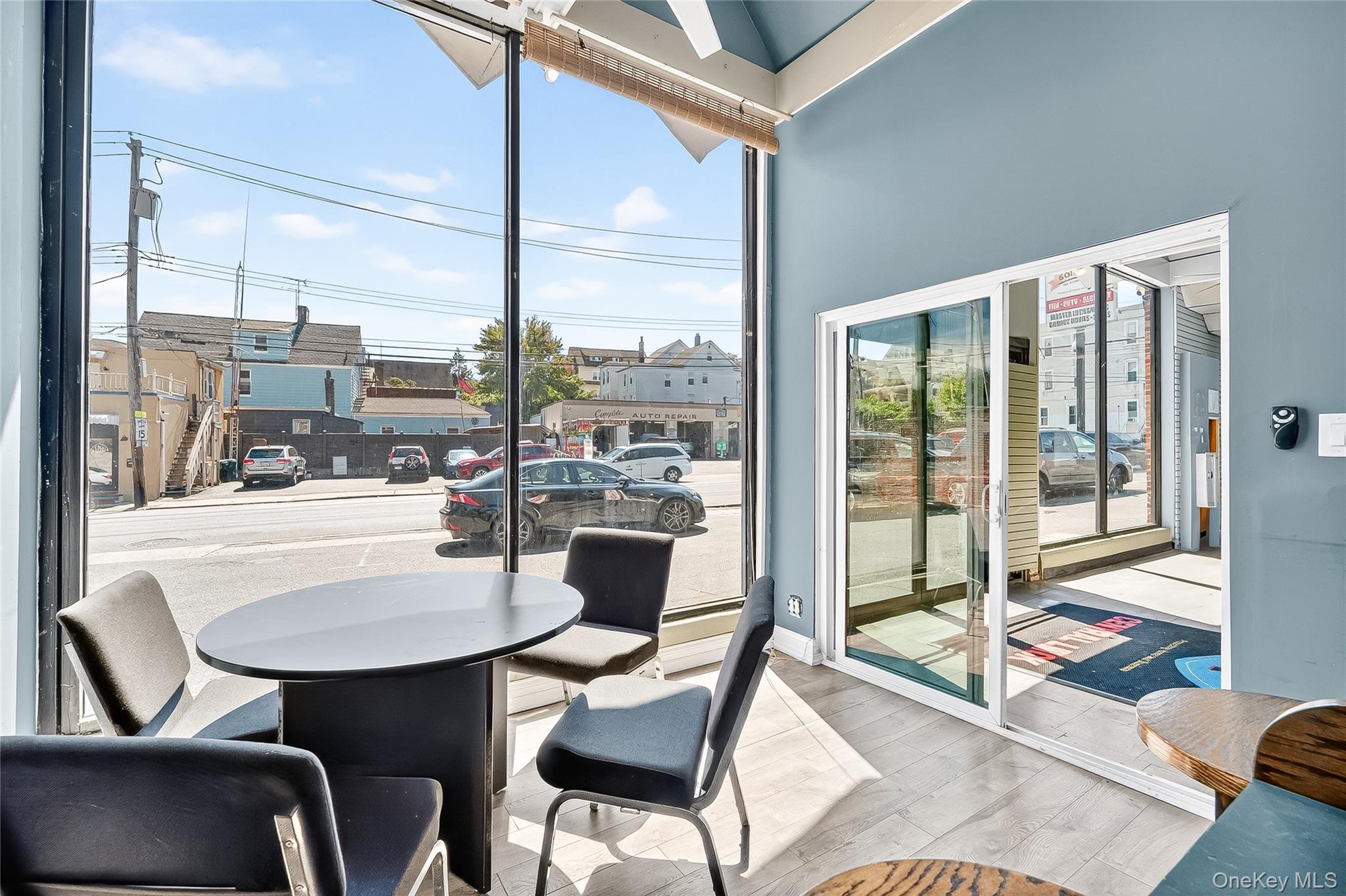 #3 photo, 22 W Lincoln Avenue, Mount Vernon , NY 10550