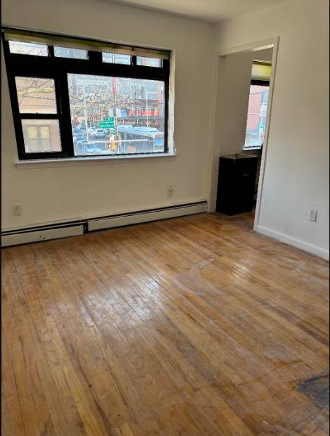 #11 photo, 142-01 37th Avenue Flushing NY 11354, كوينز Flushing , NY 11354