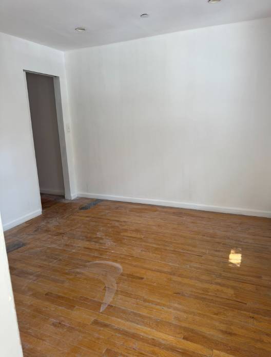 #17 photo, 142-01 37th Avenue Flushing NY 11354, كوينز Flushing , NY 11354