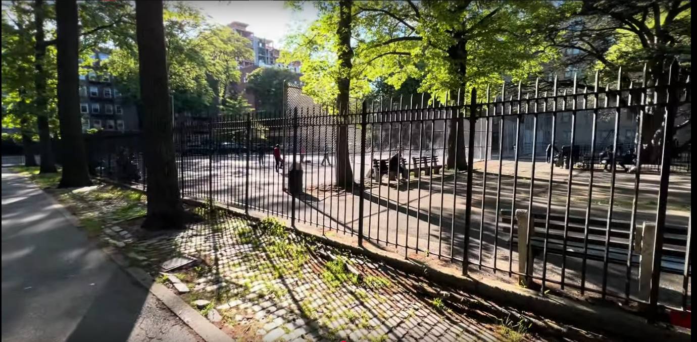 #30 photo, 142-01 37th Avenue Flushing NY 11354, كوينز Flushing , NY 11354