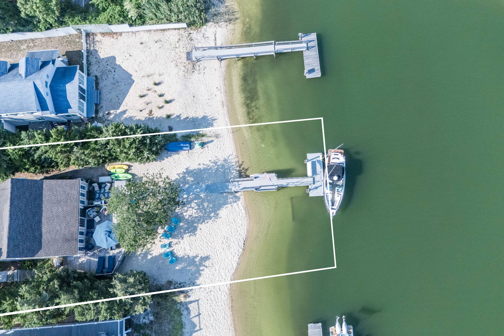 #2 photo, 38 East Beach Drive, サフォーク郡 Southampton , NY 11968