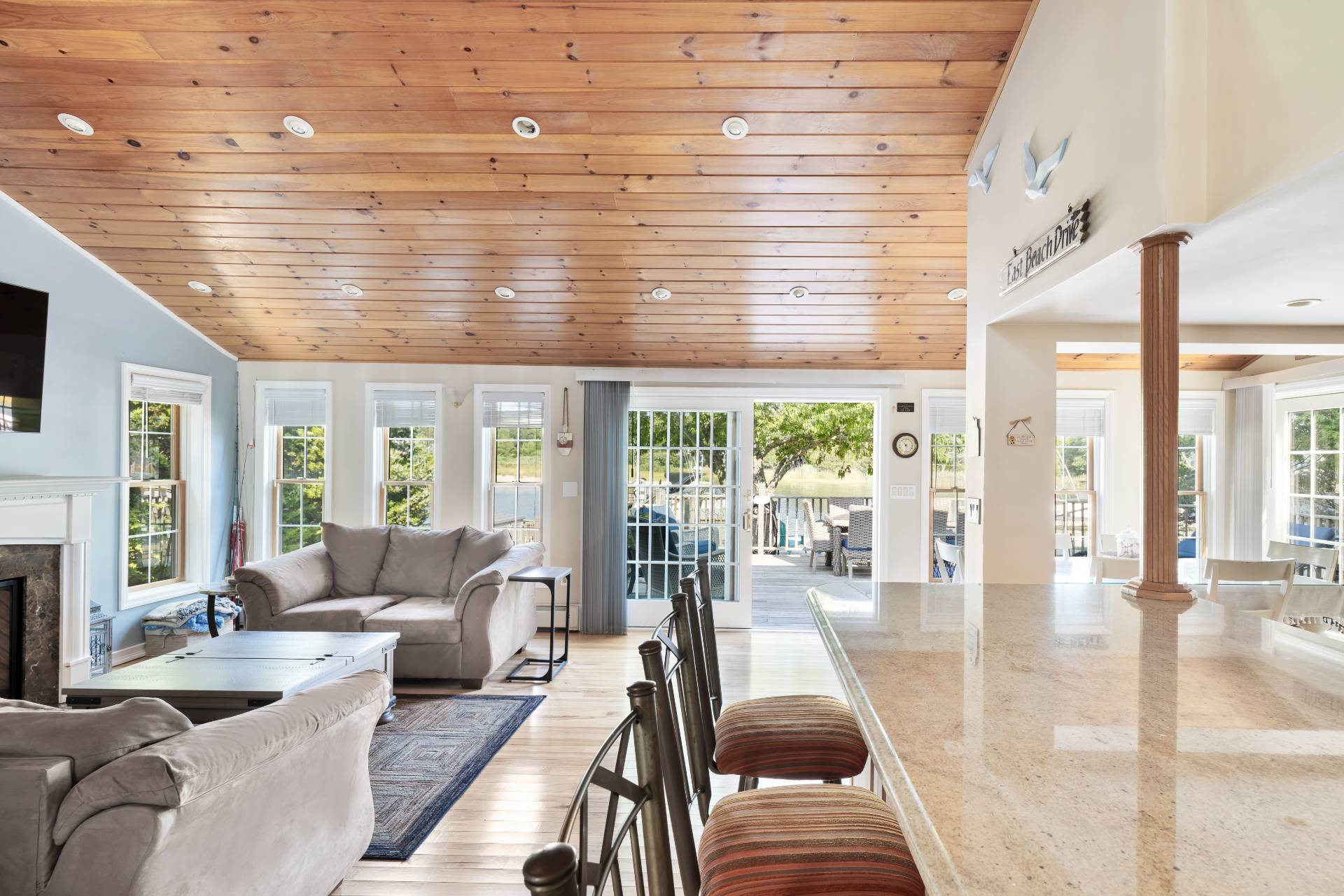 #7 photo, 38 East Beach Drive, サフォーク郡 Southampton , NY 11968