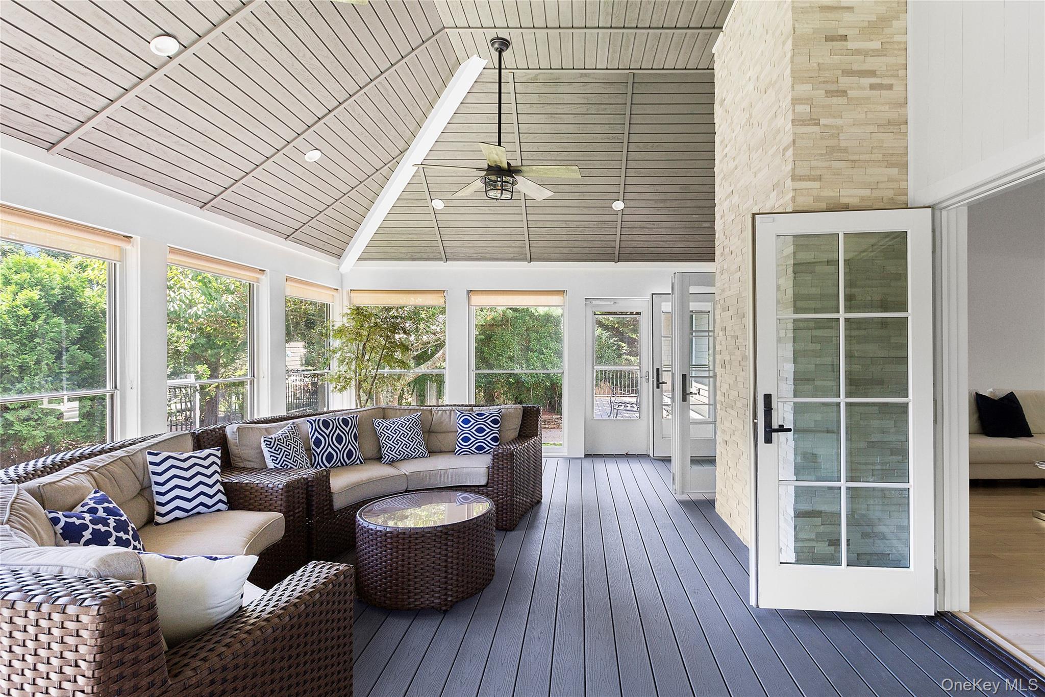 #14 photo, 141 Middle Pond Road, サフォーク郡 Southampton , NY 11968