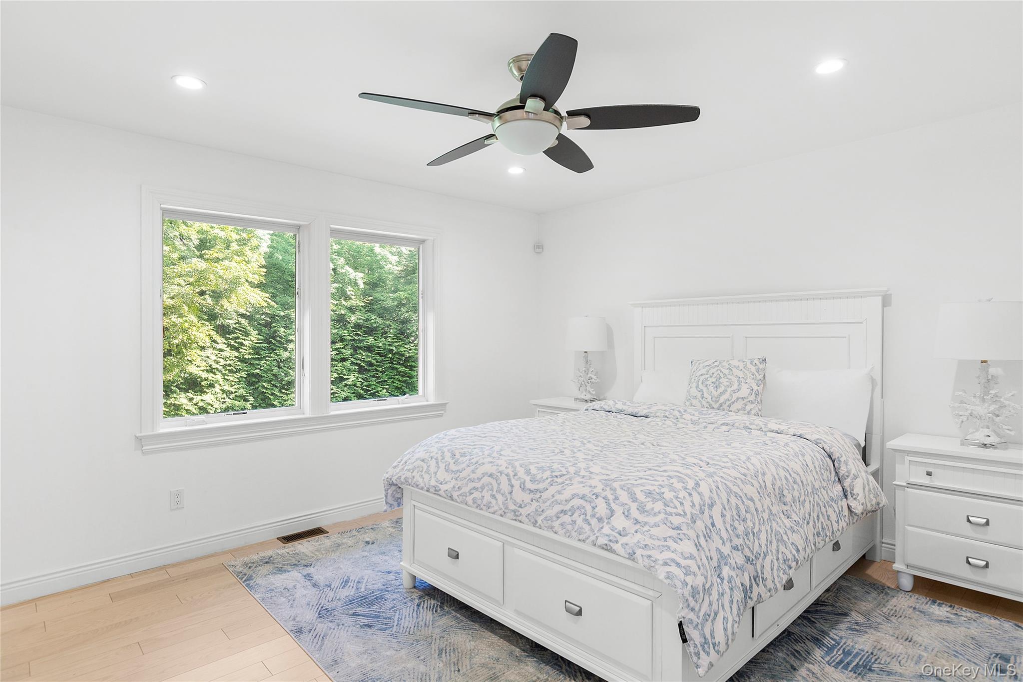 #19 photo, 141 Middle Pond Road, サフォーク郡 Southampton , NY 11968