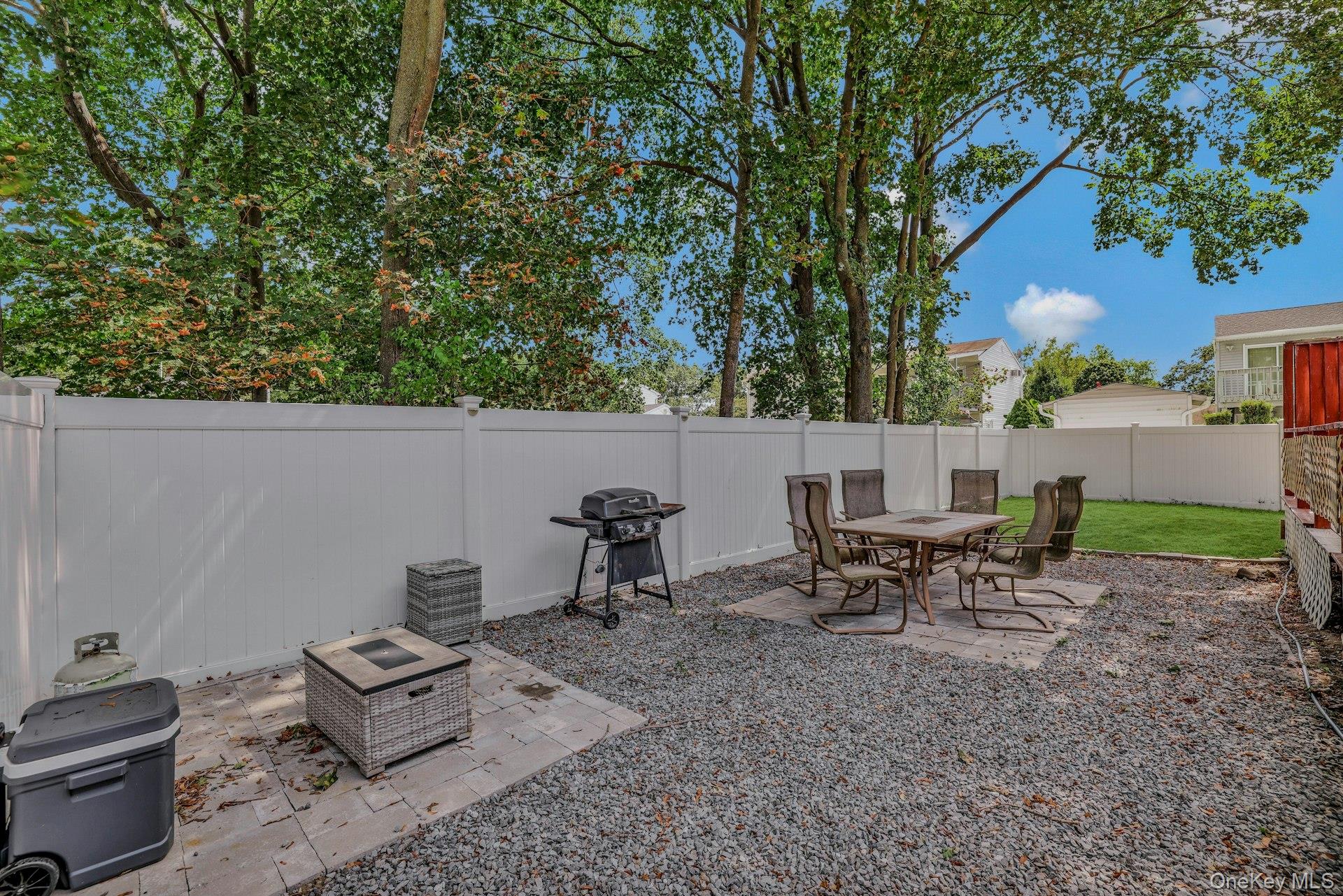 #13 photo, 8 Holbrook Street, Bay Shore , NY 11706