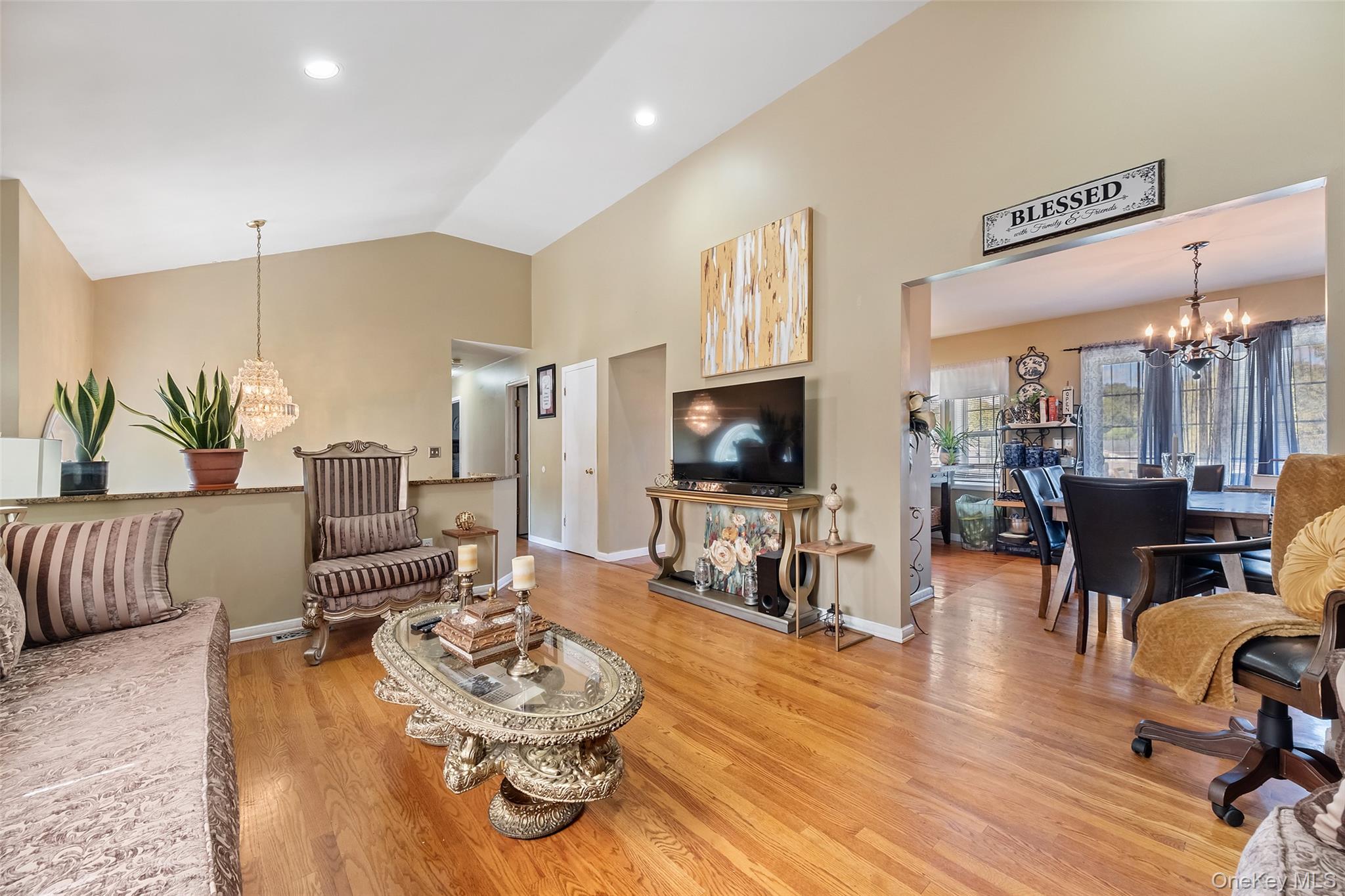 #11 photo, 2 Danielle Court, Middletown , NY 10940